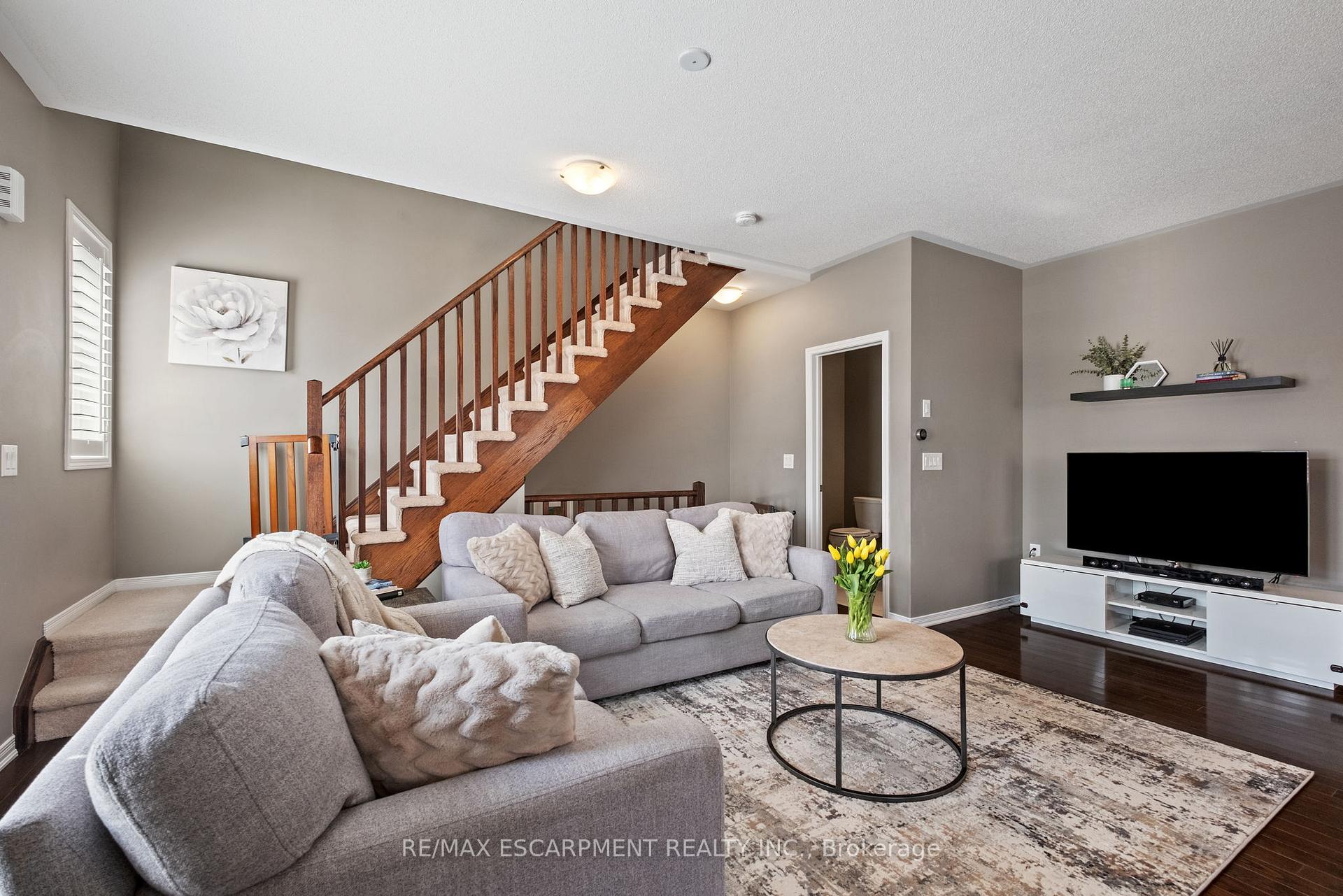 Photo 15 of 29 Alnwick Avenue, Caledon, Rural Caledon — HOMEH