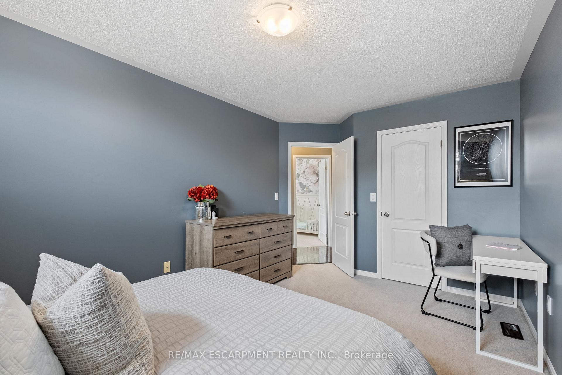 Photo 19 of 29 Alnwick Avenue, Caledon, Rural Caledon — HOMEH