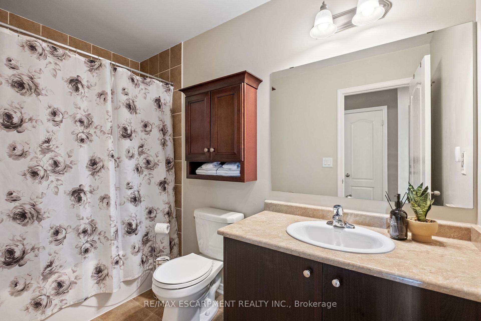 Photo 24 of 29 Alnwick Avenue, Caledon, Rural Caledon — HOMEH