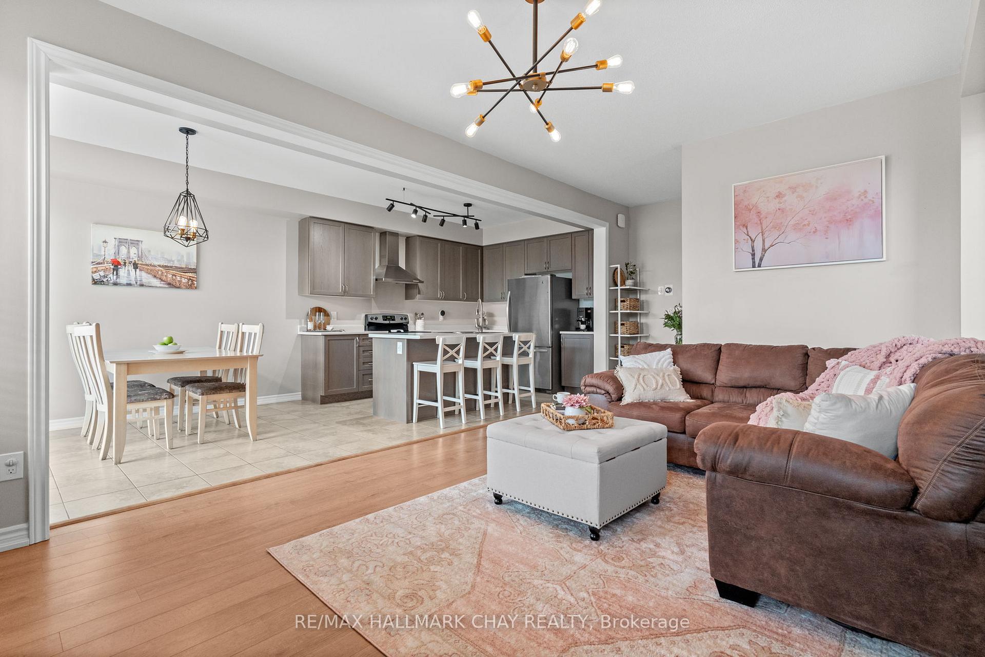 Photo 9 of 61 Wagner Crescent, Essa, Angus — HOMEH