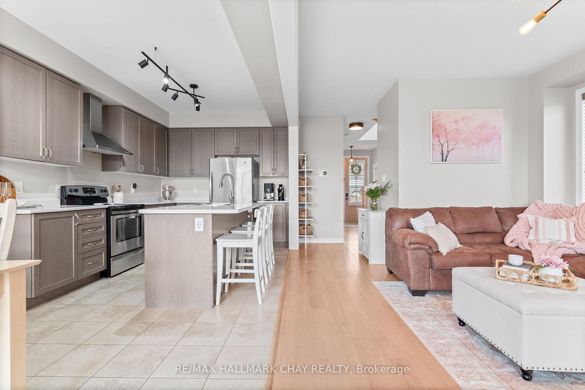 Photo 11 of 61 Wagner Crescent, Essa, Angus — HOMEH