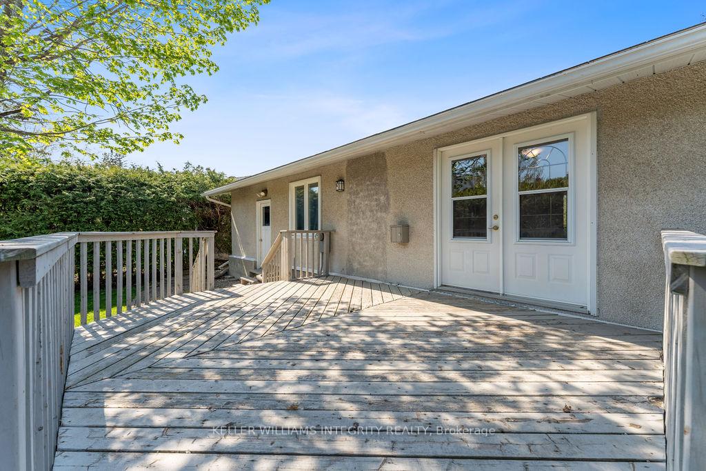 Photo 43 of 24 Brian Crescent, Ottawa, Bruce Farm/Graham Park/Qualicum/Bellands — HOMEH