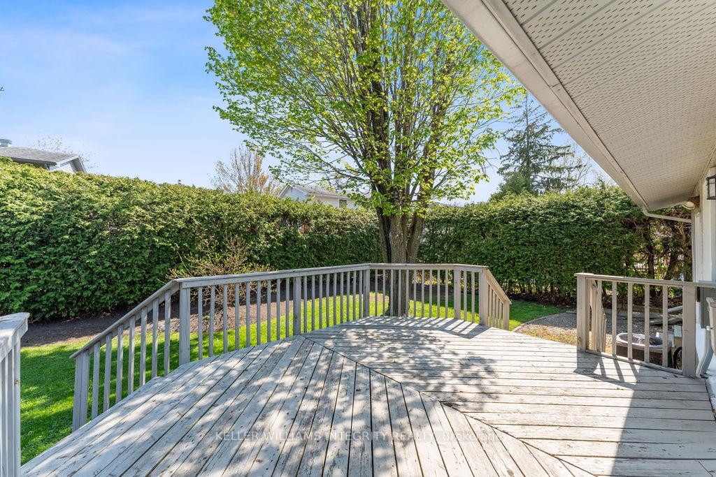 Photo 36 of 24 Brian Crescent, Ottawa, Bruce Farm/Graham Park/Qualicum/Bellands — HOMEH