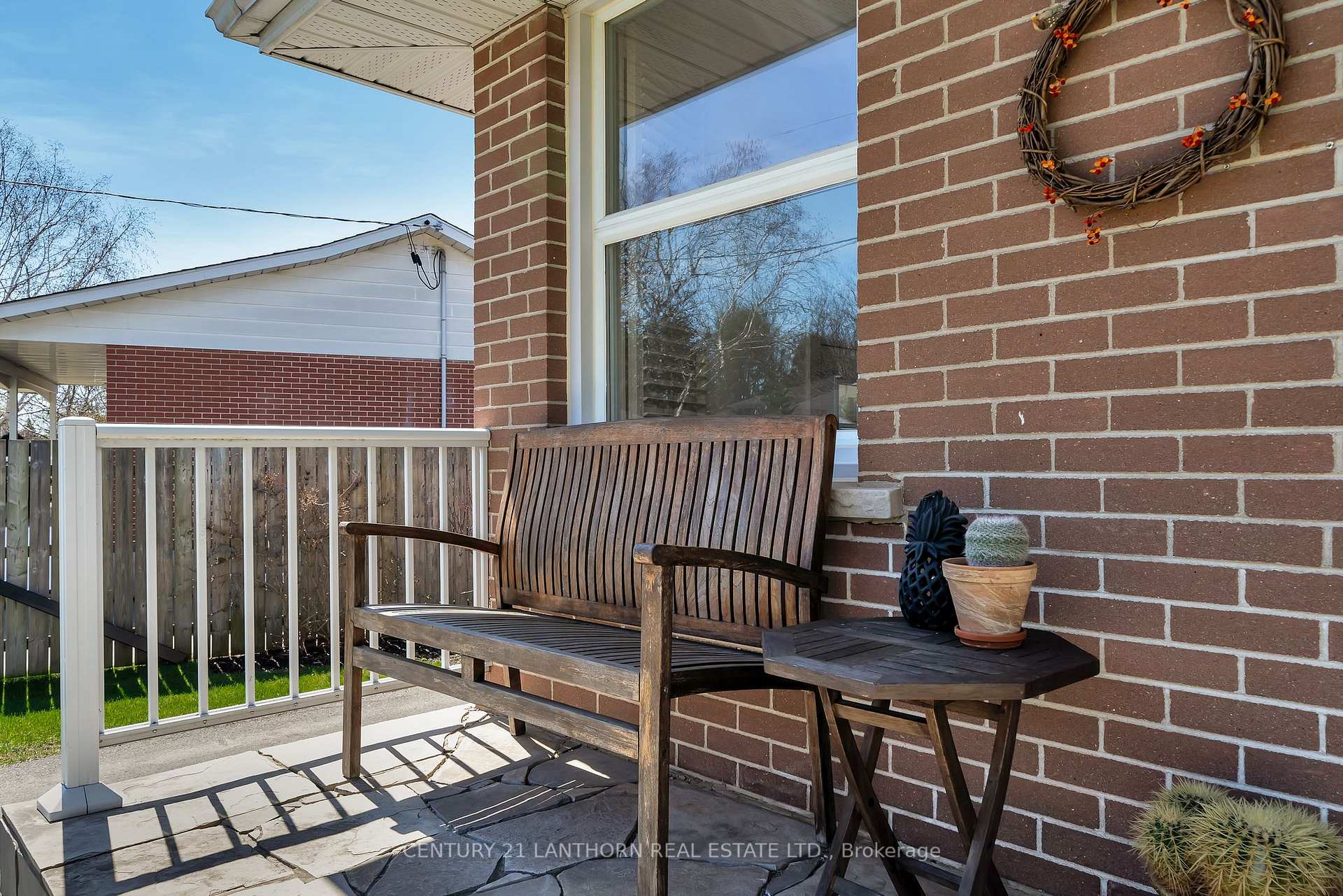 Photo 14 of 34 Harvest Crescent, Belleville — HOMEH