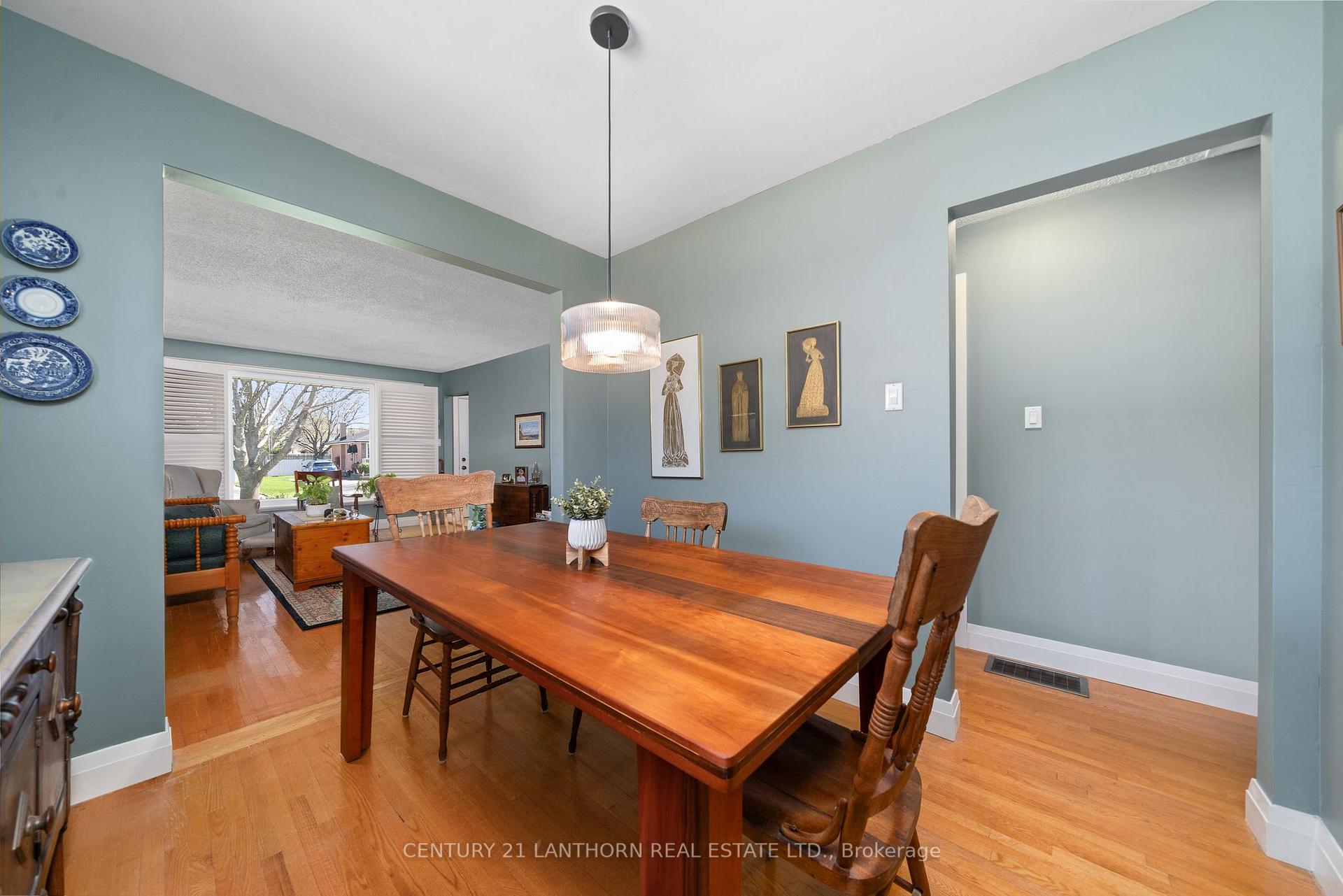 Photo 32 of 34 Harvest Crescent, Belleville — HOMEH
