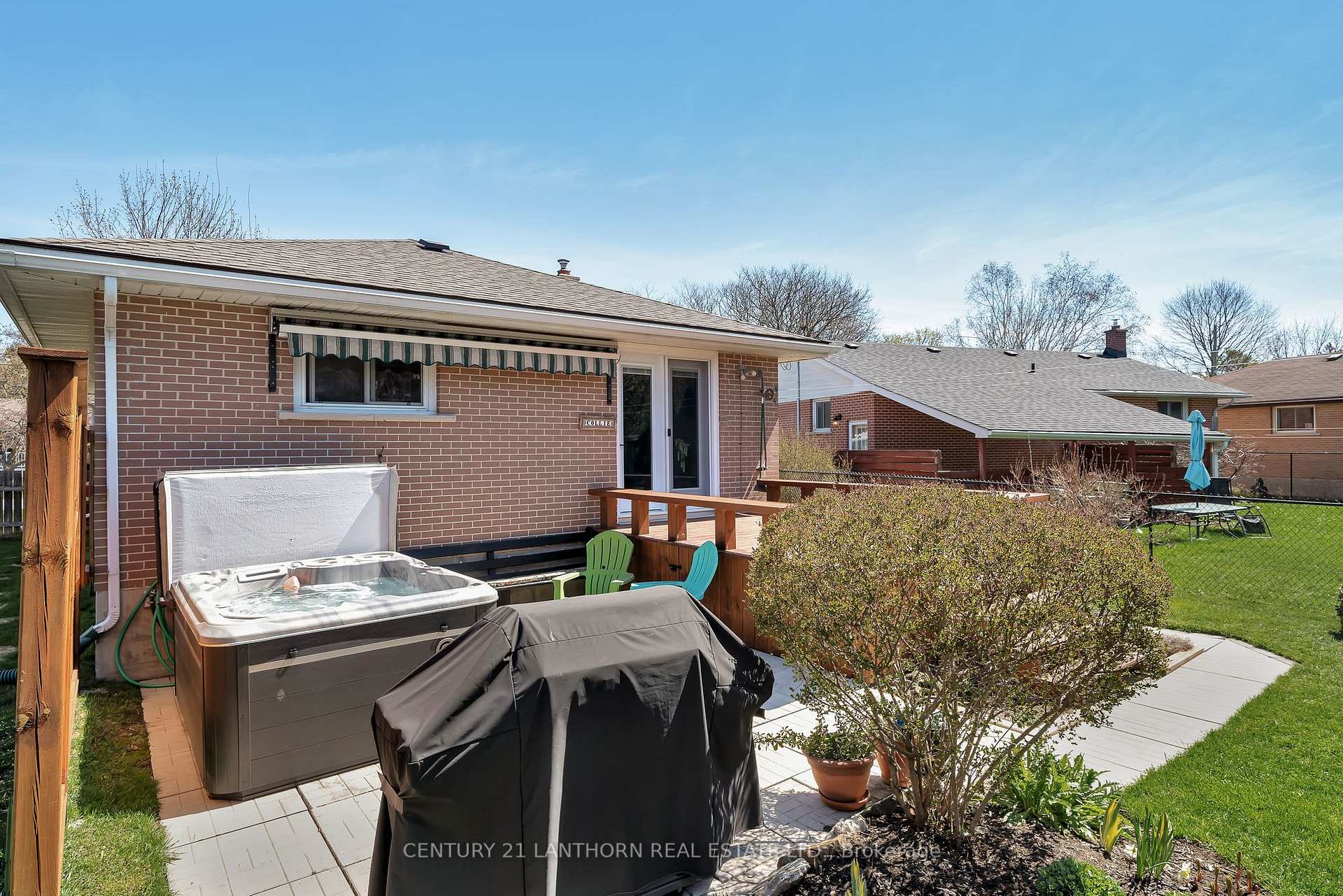 Photo 39 of 34 Harvest Crescent, Belleville — HOMEH
