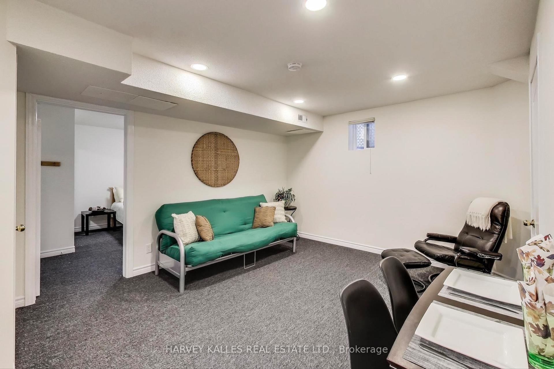 Photo 14 of 50 King High Drive, Vaughan, Beverley Glen — HOMEH