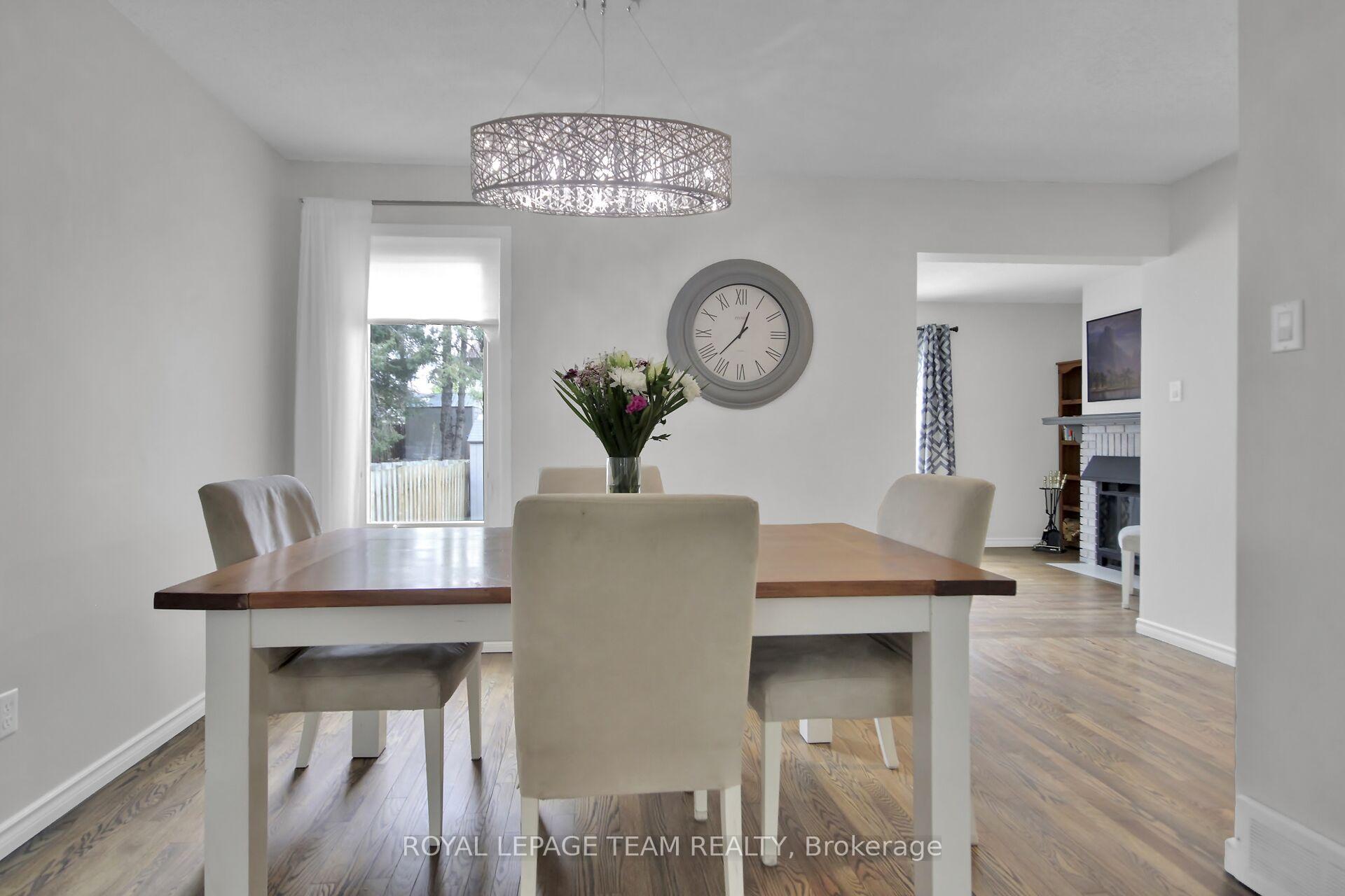 Photo 7 of 24 Ready Way, Ottawa, Barrhaven - Pheasant Run — HOMEH