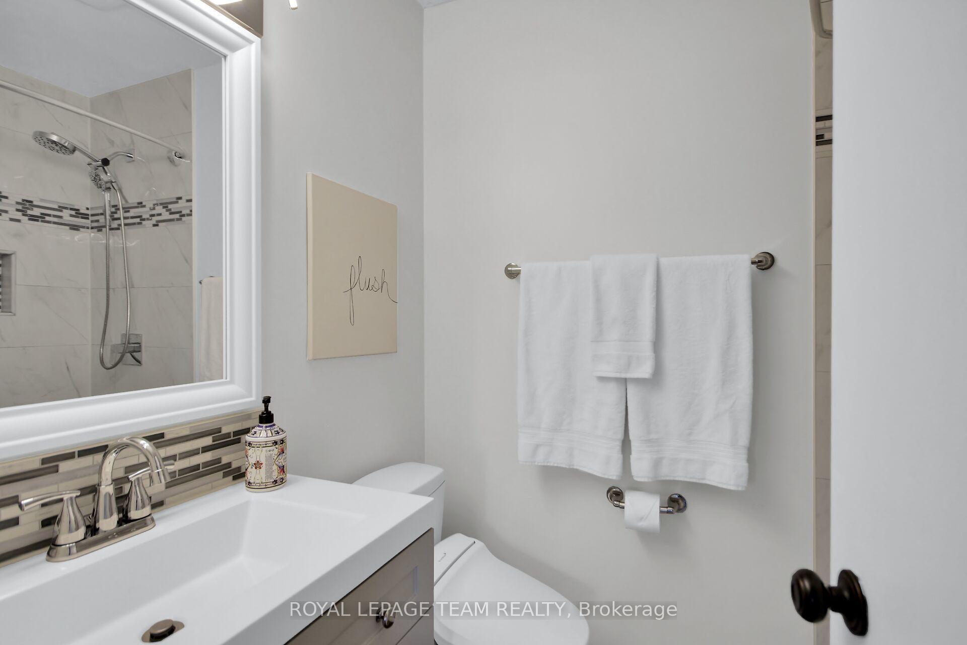 Photo 15 of 24 Ready Way, Ottawa, Barrhaven - Pheasant Run — HOMEH