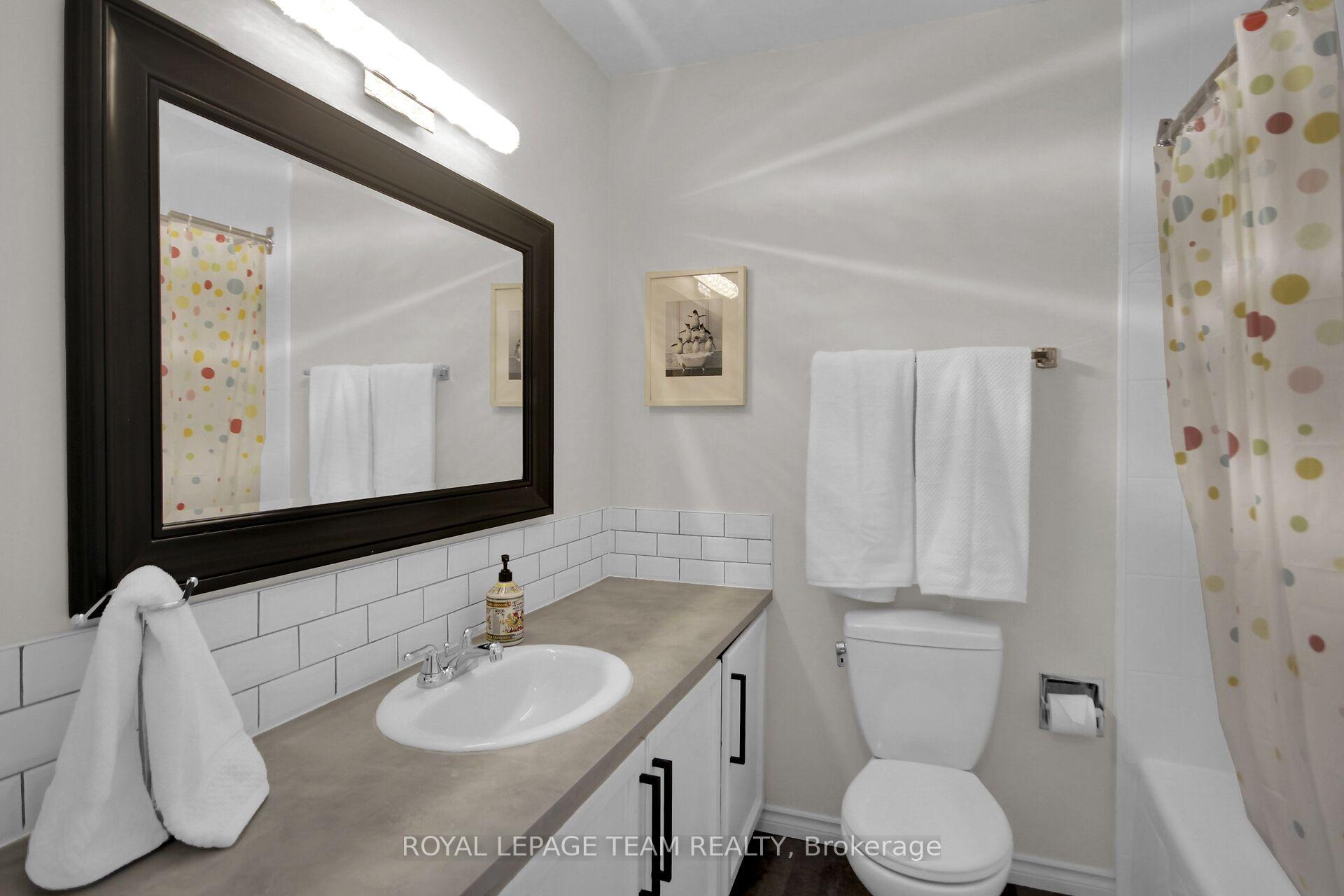 Photo 21 of 24 Ready Way, Ottawa, Barrhaven - Pheasant Run — HOMEH