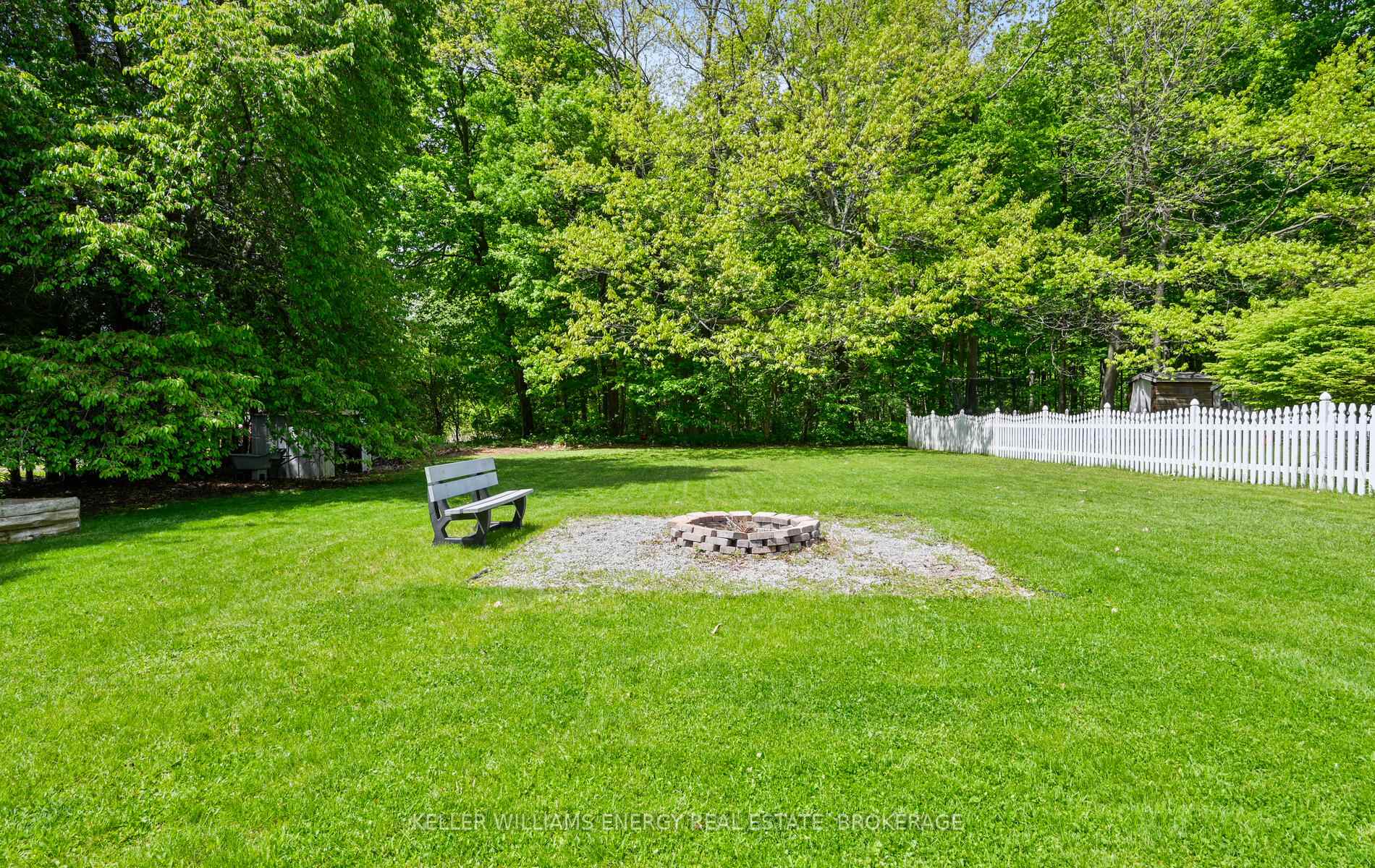 Photo 2 of 82 Varcoe Road, Clarington, Courtice — HOMEH