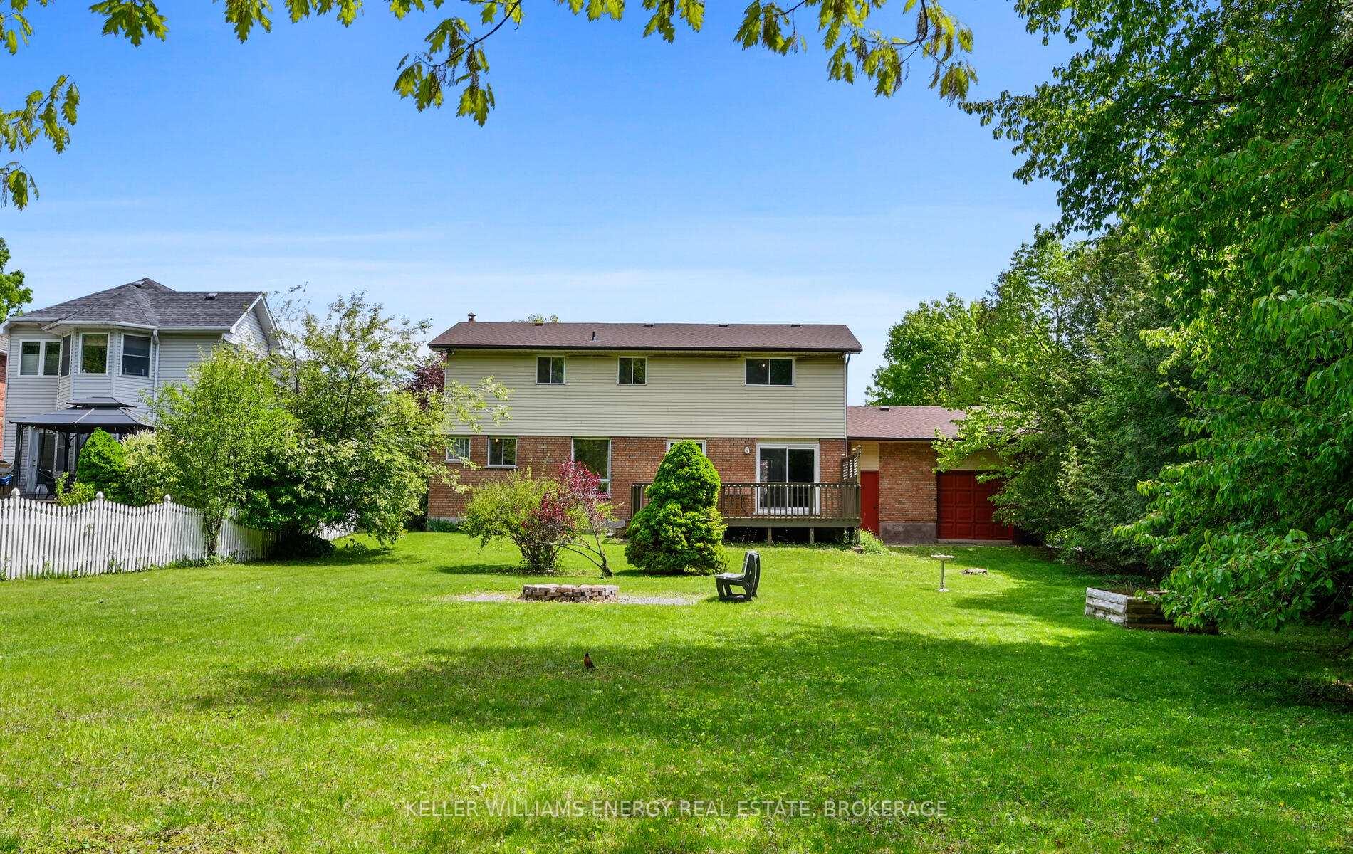 Photo 15 of 82 Varcoe Road, Clarington, Courtice — HOMEH