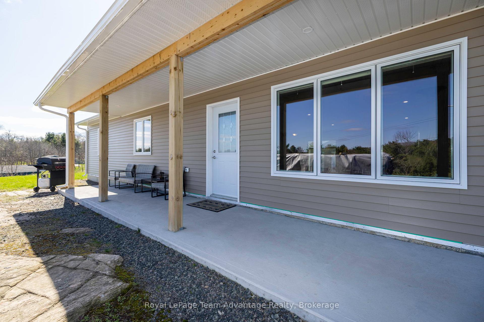 Photo 17 of 28 Meadowcrest Drive, McDougall — HOMEH