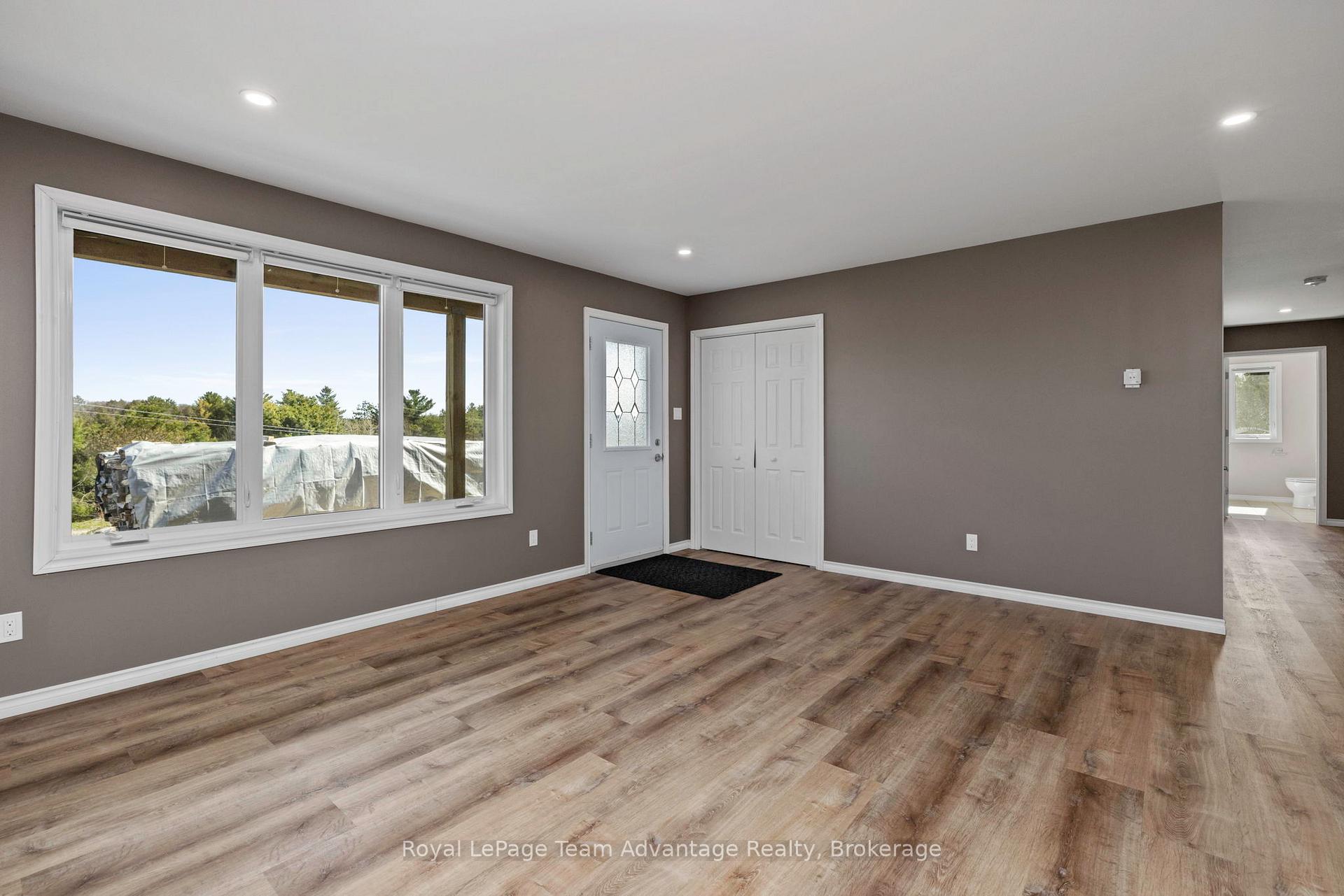 Photo 12 of 28 Meadowcrest Drive, McDougall — HOMEH