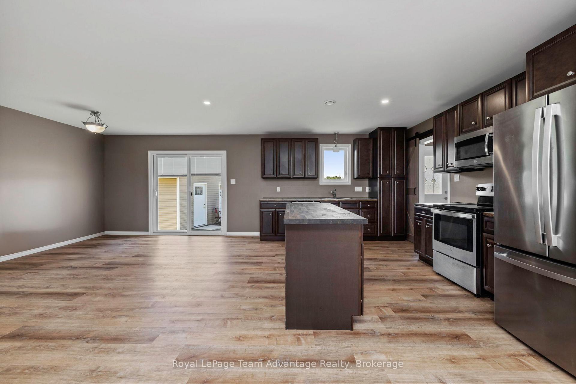 Photo 41 of 28 Meadowcrest Drive, McDougall — HOMEH