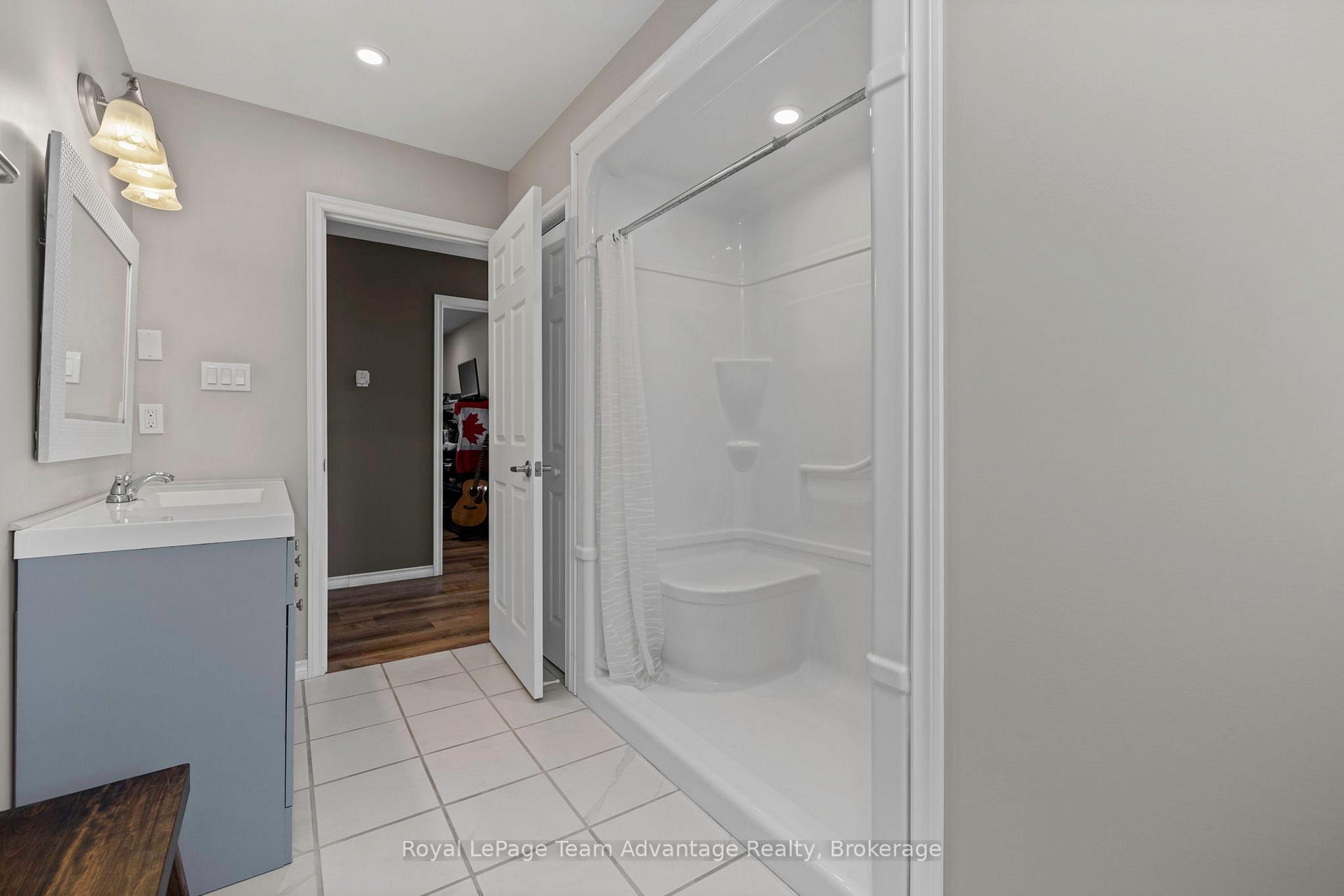 Photo 29 of 28 Meadowcrest Drive, McDougall — HOMEH