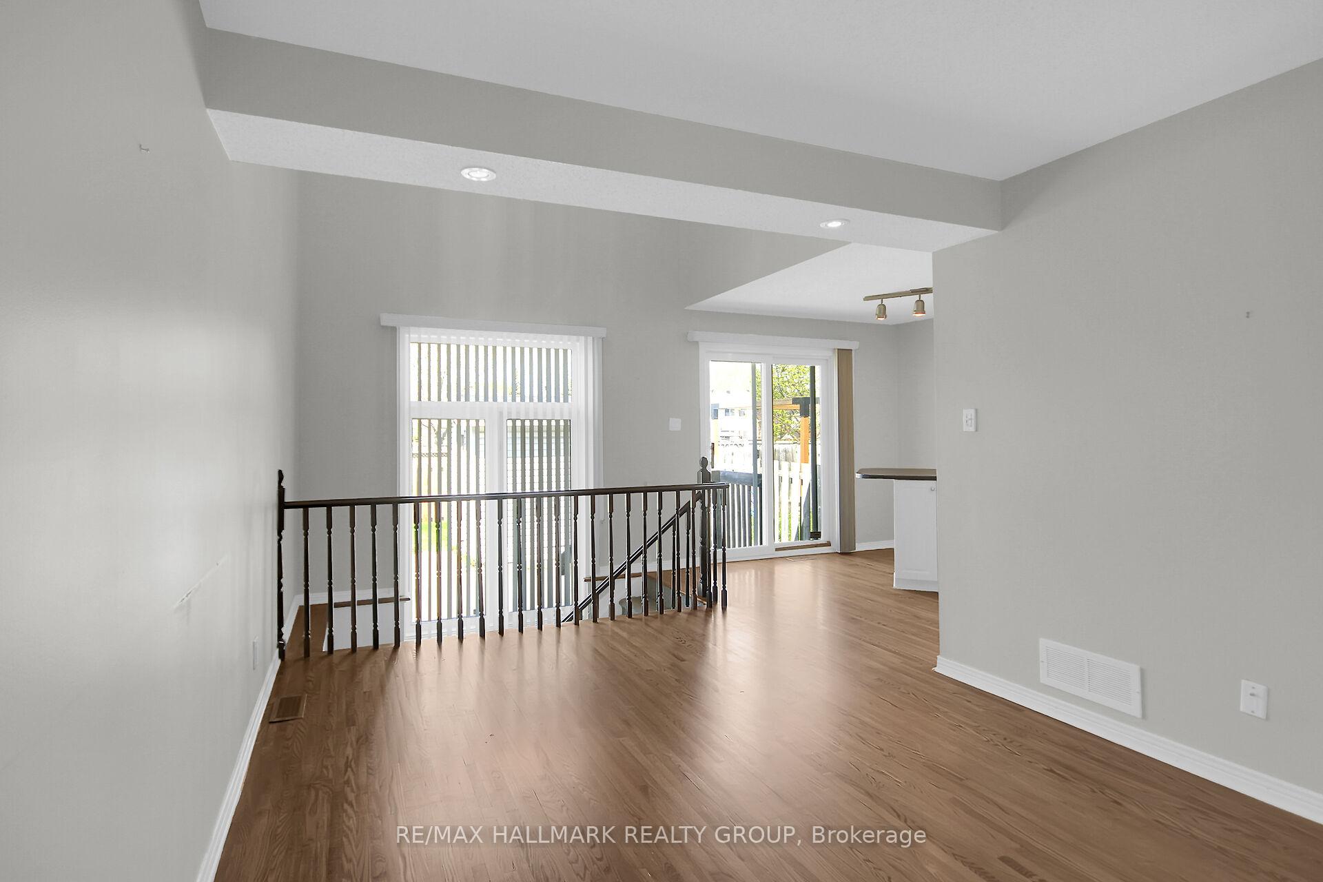 Photo 13 of 4432 Wildmint Square, Ottawa, Riverside South/Gloucester Glen — HOMEH