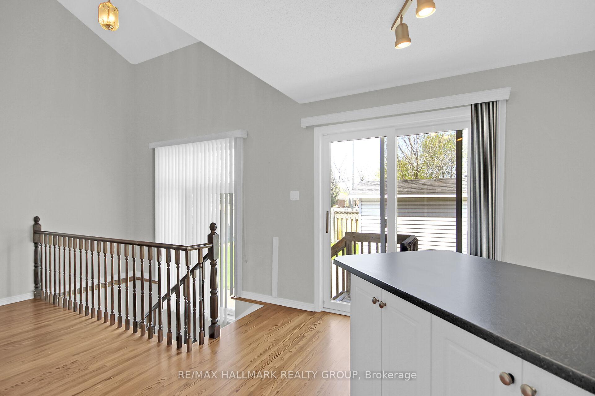 Photo 28 of 4432 Wildmint Square, Ottawa, Riverside South/Gloucester Glen — HOMEH