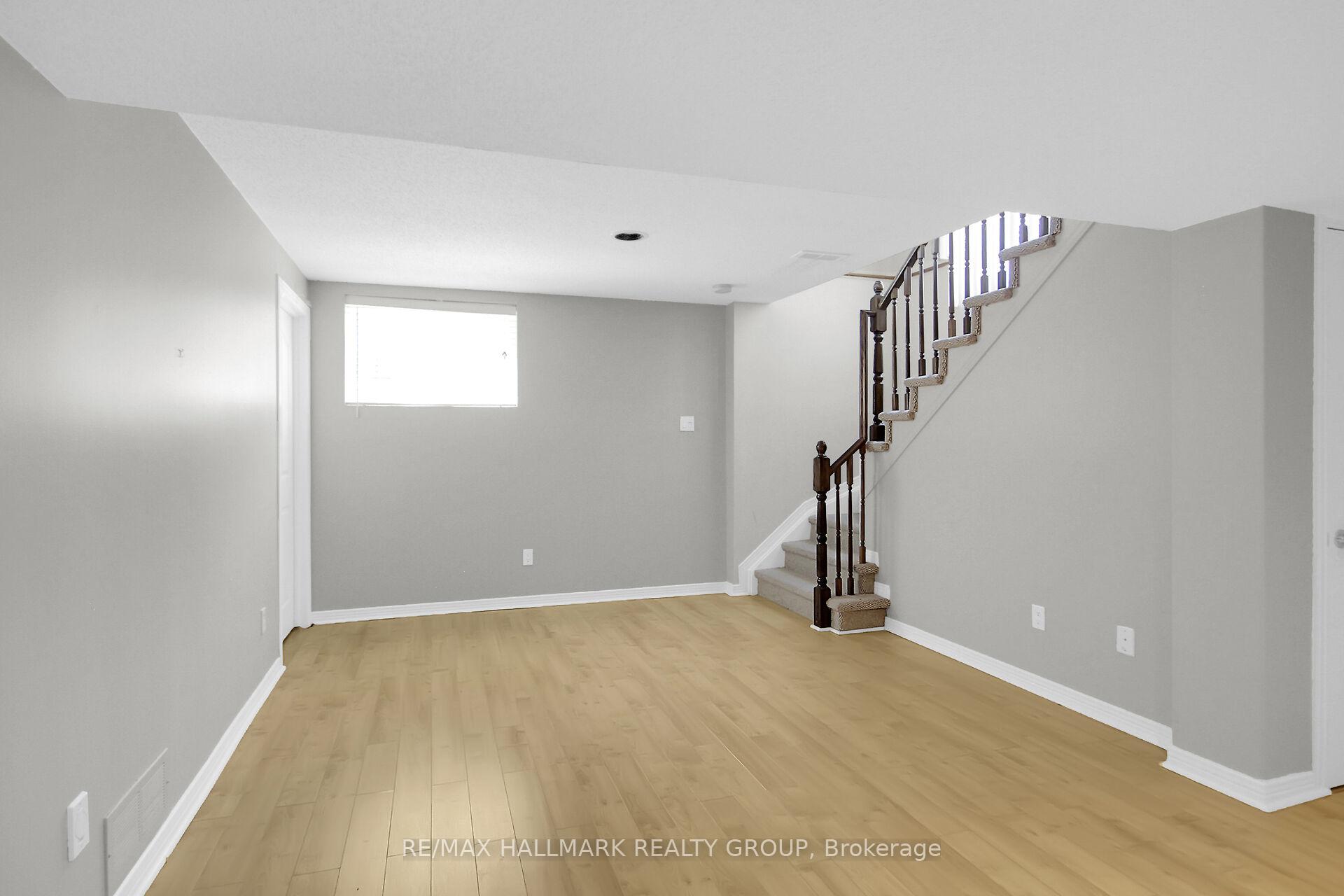 Photo 31 of 4432 Wildmint Square, Ottawa, Riverside South/Gloucester Glen — HOMEH