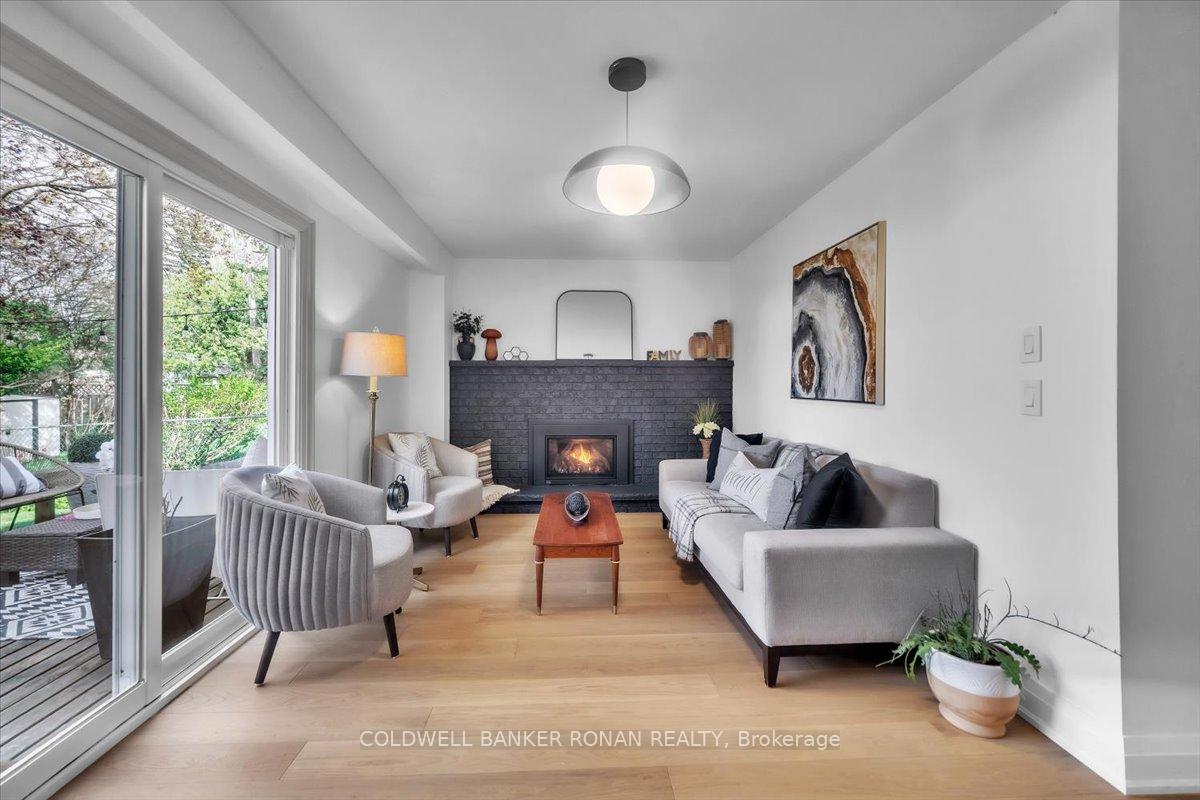 Photo 2 of 14 Lionel Stone Avenue E, New Tecumseth, Tottenham — HOMEH