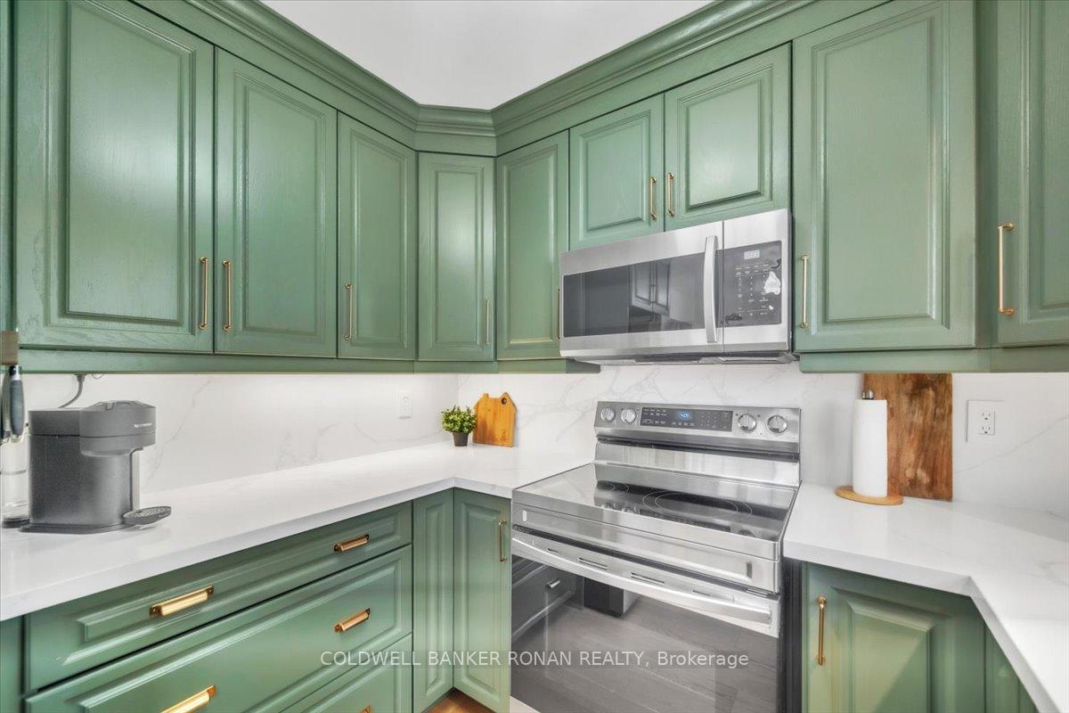 Photo 10 of 14 Lionel Stone Avenue E, New Tecumseth, Tottenham — HOMEH