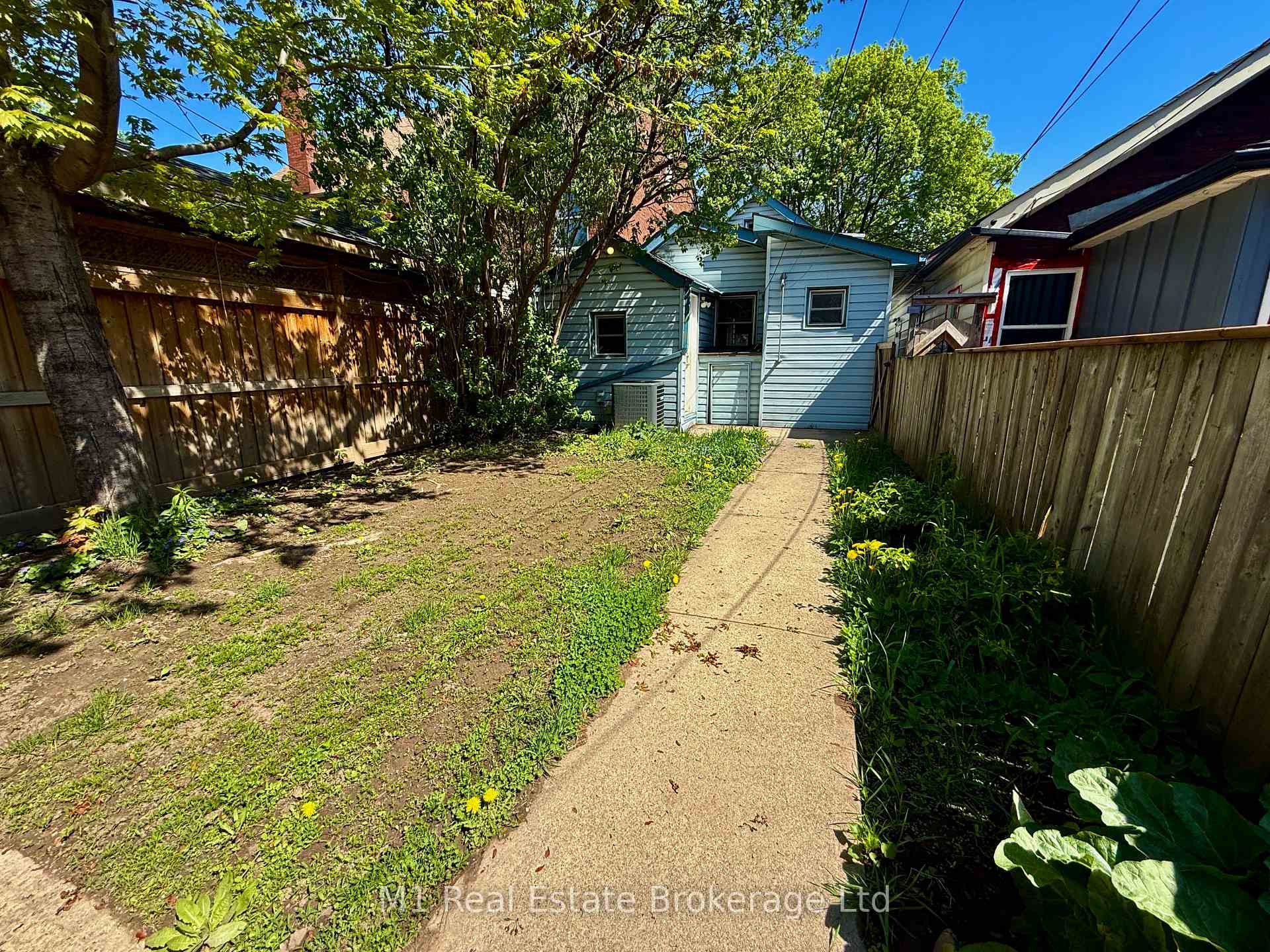Photo 9 of 420 King William Estates, Hamilton, Landsdale — HOMEH