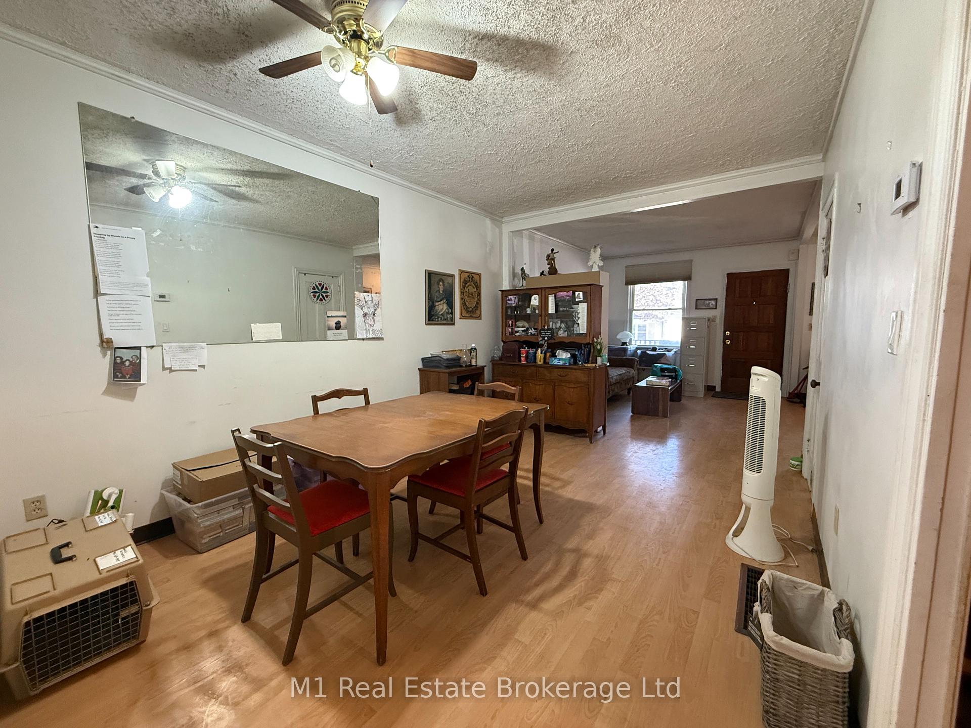 Photo 6 of 420 King William Estates, Hamilton, Landsdale — HOMEH