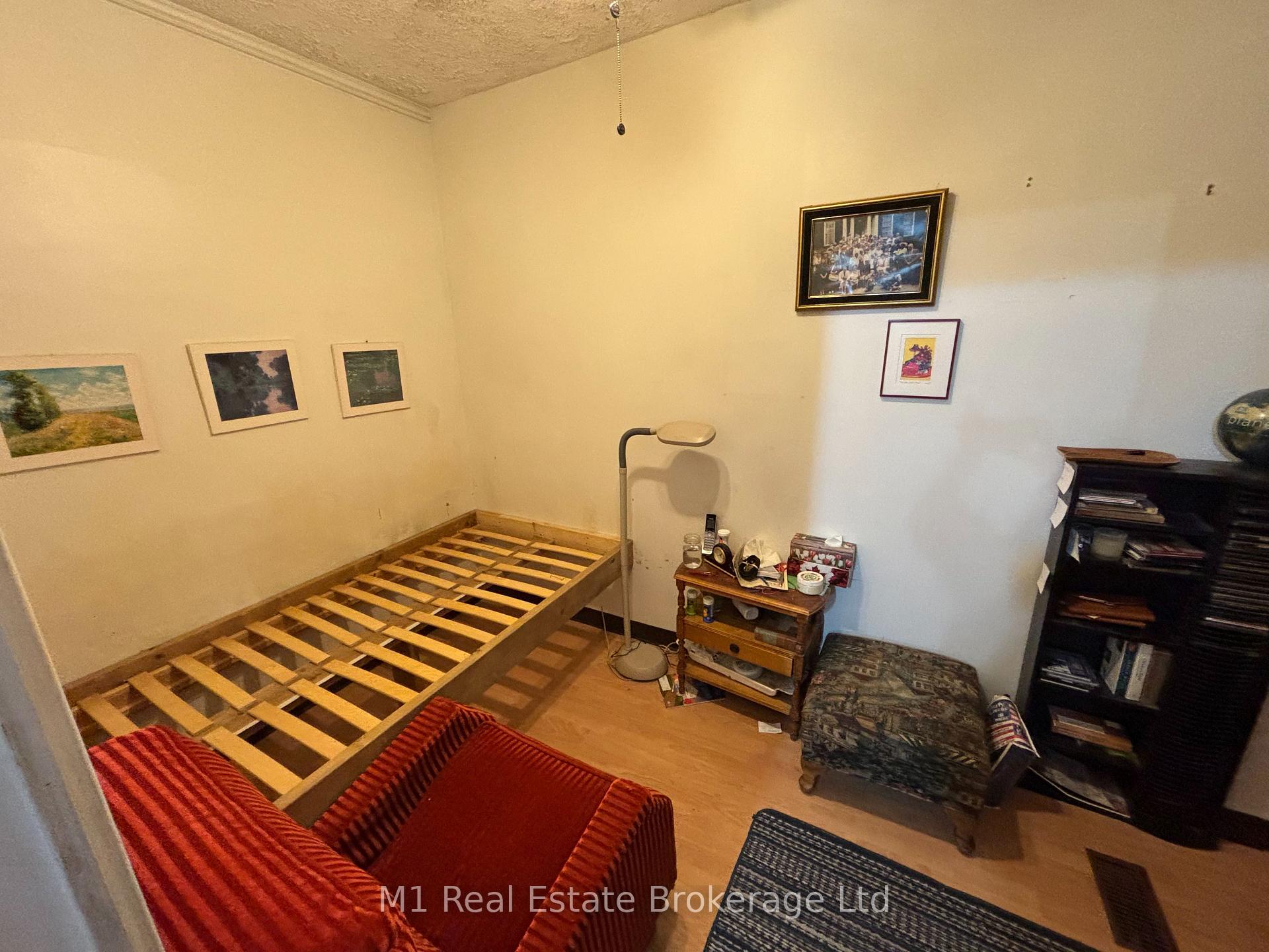 Photo 22 of 420 King William Estates, Hamilton, Landsdale — HOMEH