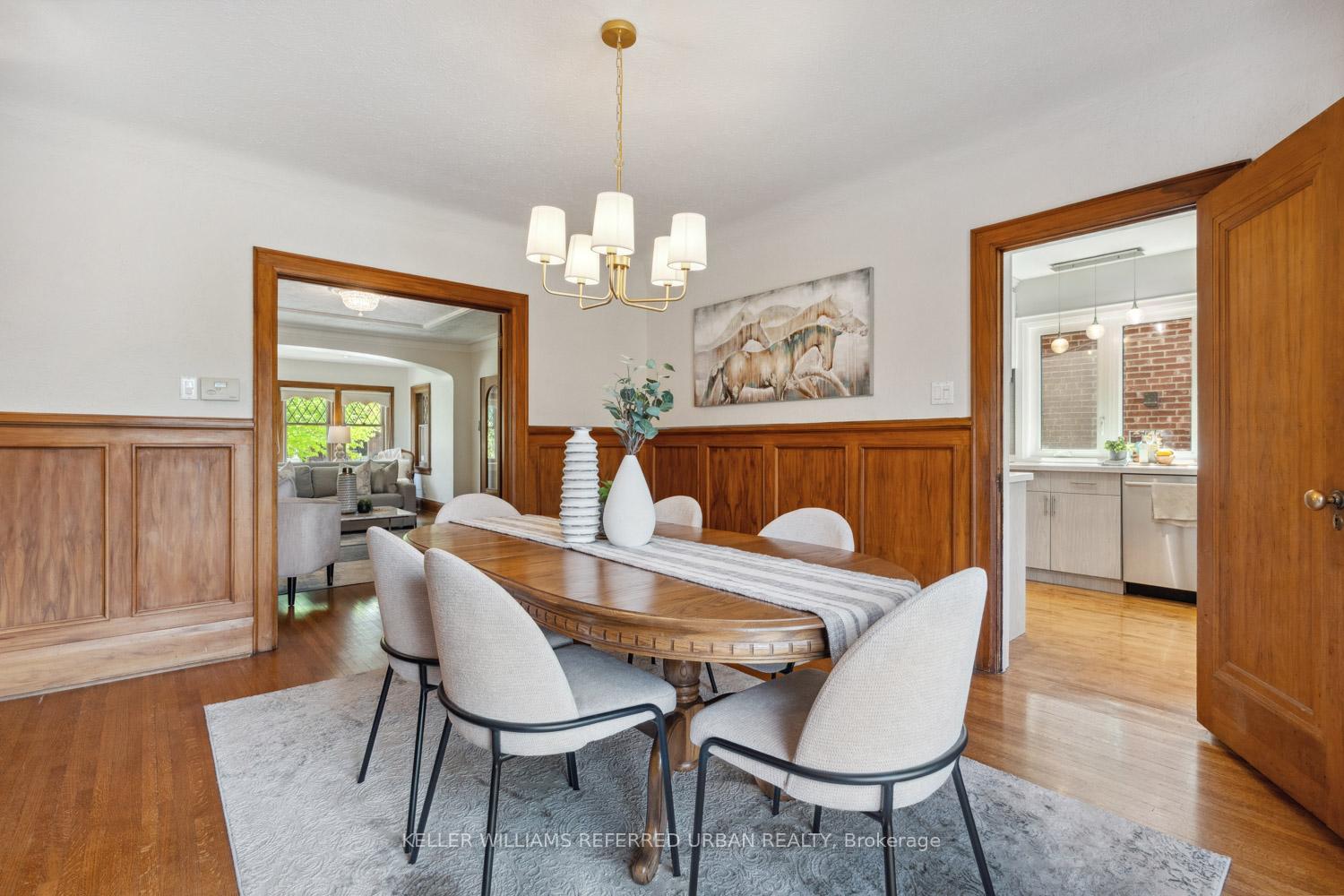 Photo 6 of 16 Ardrossan Place, Toronto, Lawrence Park North — HOMEH