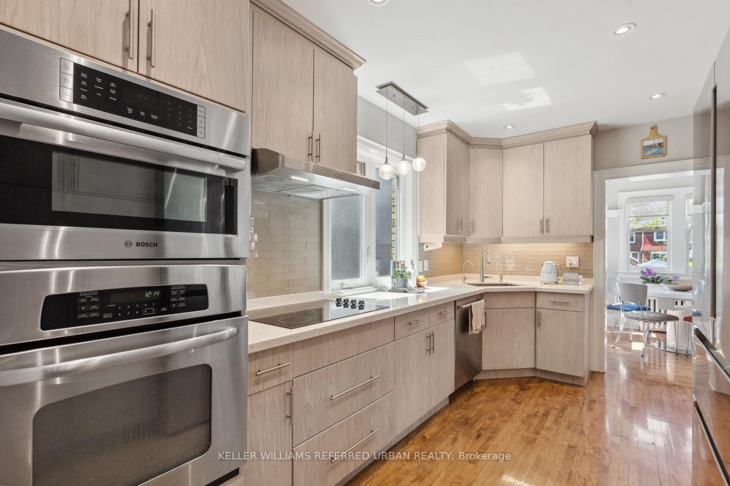 Photo 11 of 16 Ardrossan Place, Toronto, Lawrence Park North — HOMEH
