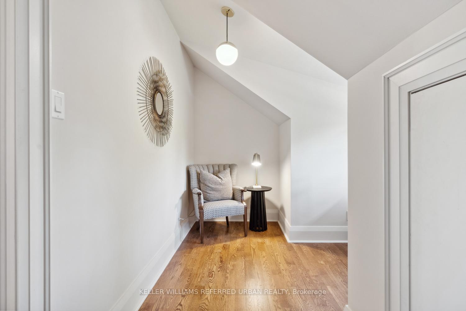 Photo 22 of 16 Ardrossan Place, Toronto, Lawrence Park North — HOMEH