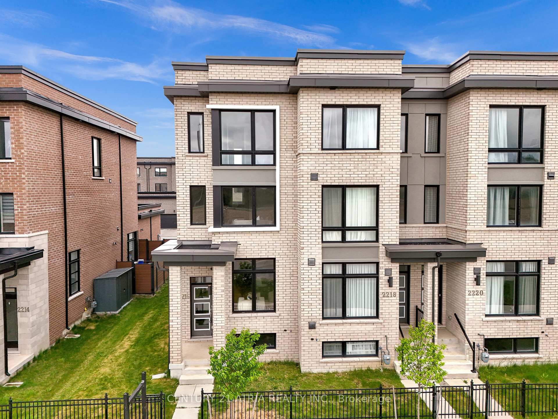 Photo 1 of 2216 donald cousens Parkway, Markham, Cornell — HOMEH