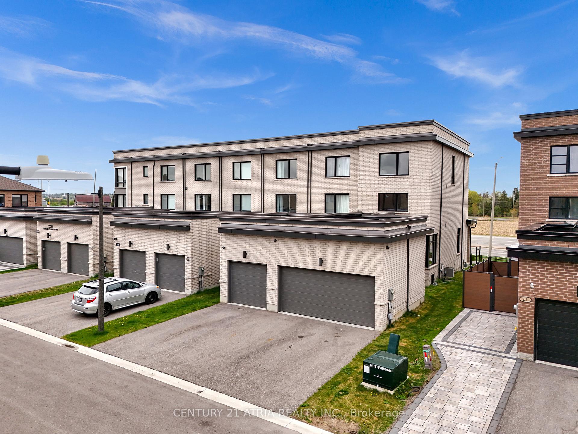 Photo 2 of 2216 donald cousens Parkway, Markham, Cornell — HOMEH