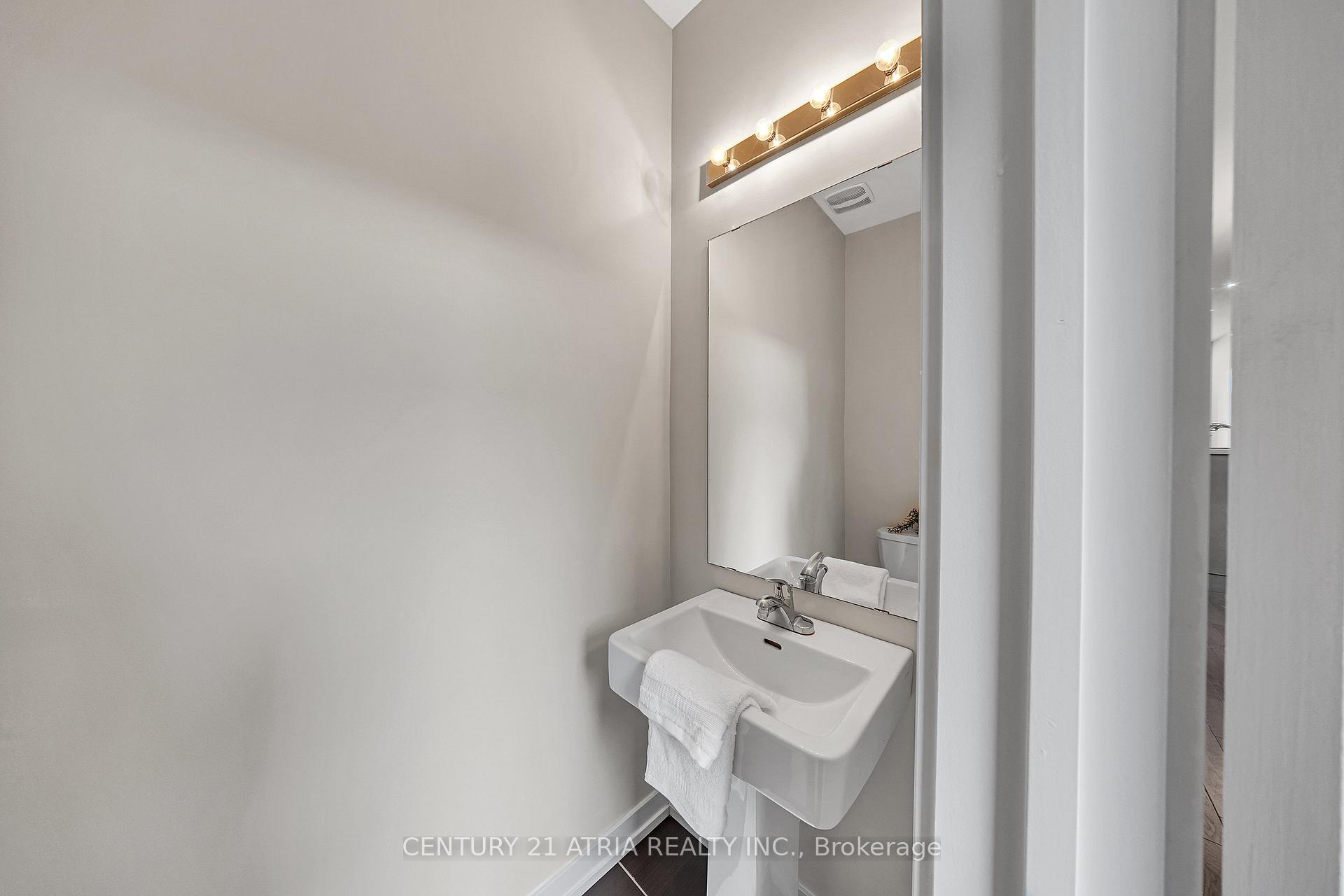 Photo 14 of 2216 donald cousens Parkway, Markham, Cornell — HOMEH