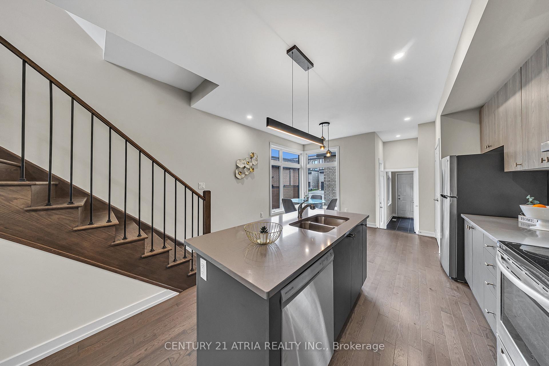 Photo 11 of 2216 donald cousens Parkway, Markham, Cornell — HOMEH