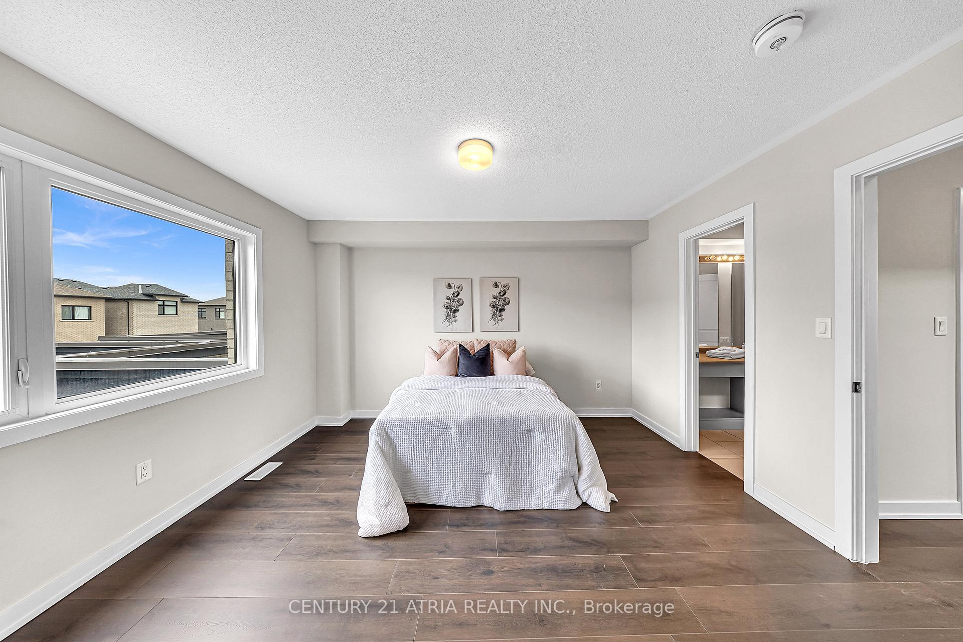 Photo 23 of 2216 donald cousens Parkway, Markham, Cornell — HOMEH
