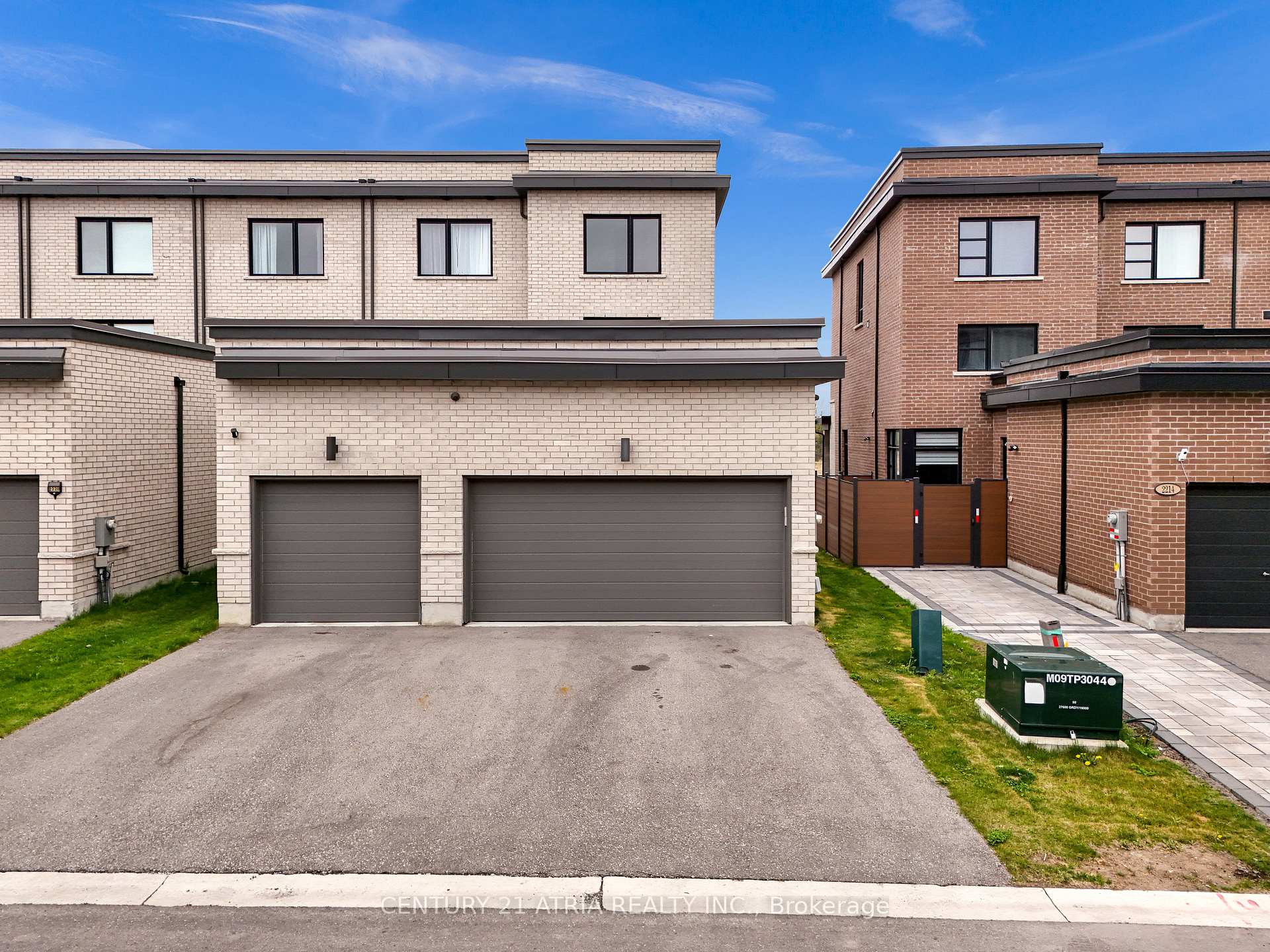 Photo 36 of 2216 donald cousens Parkway, Markham, Cornell — HOMEH