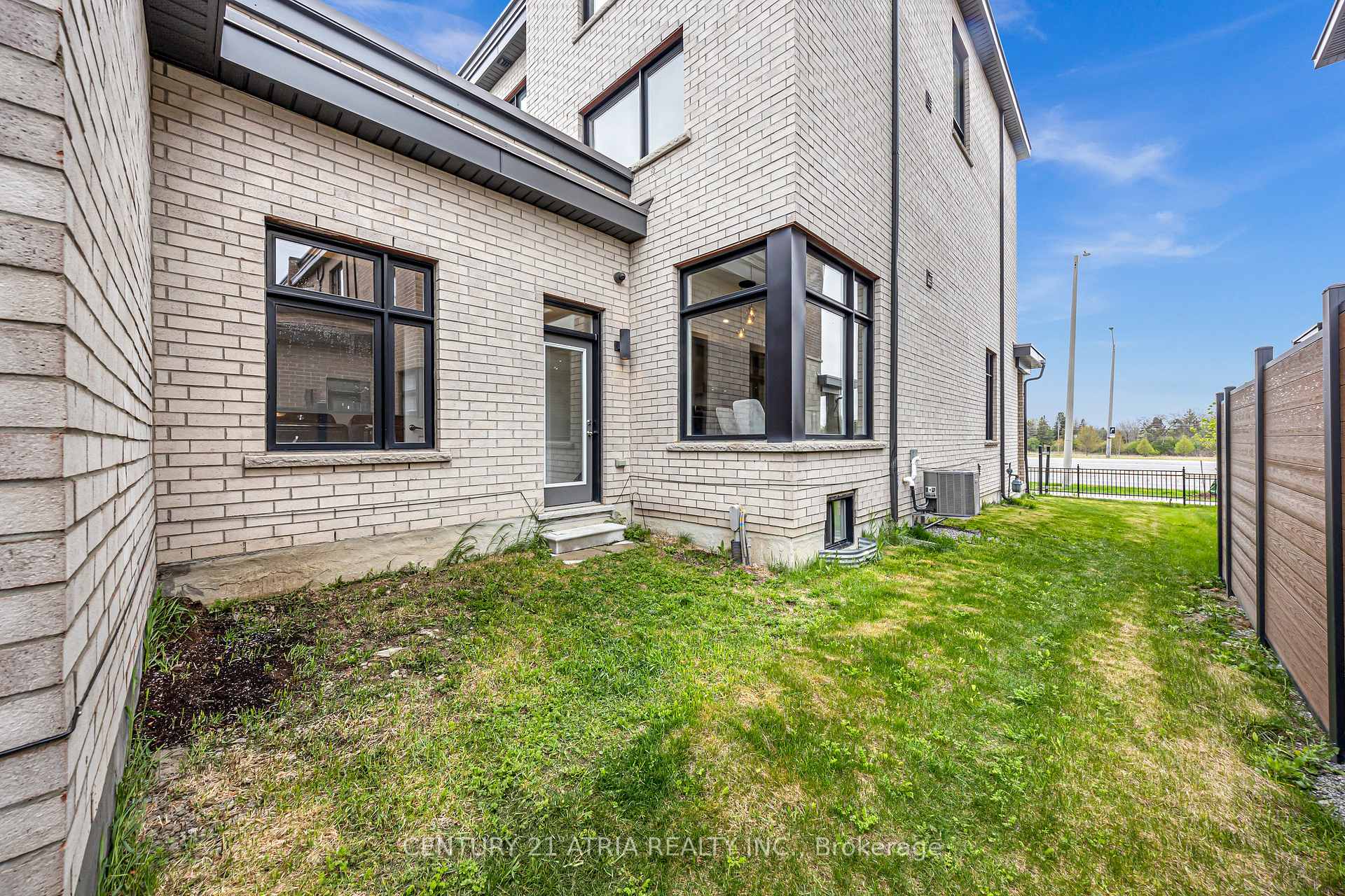 Photo 41 of 2216 donald cousens Parkway, Markham, Cornell — HOMEH