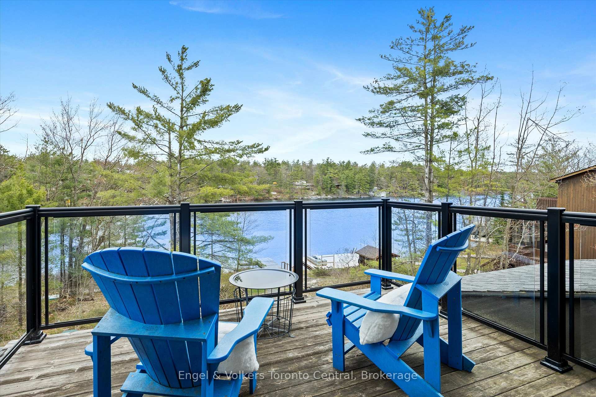 Photo 1 of 57 Pinetree Road, Gravenhurst — HOMEH