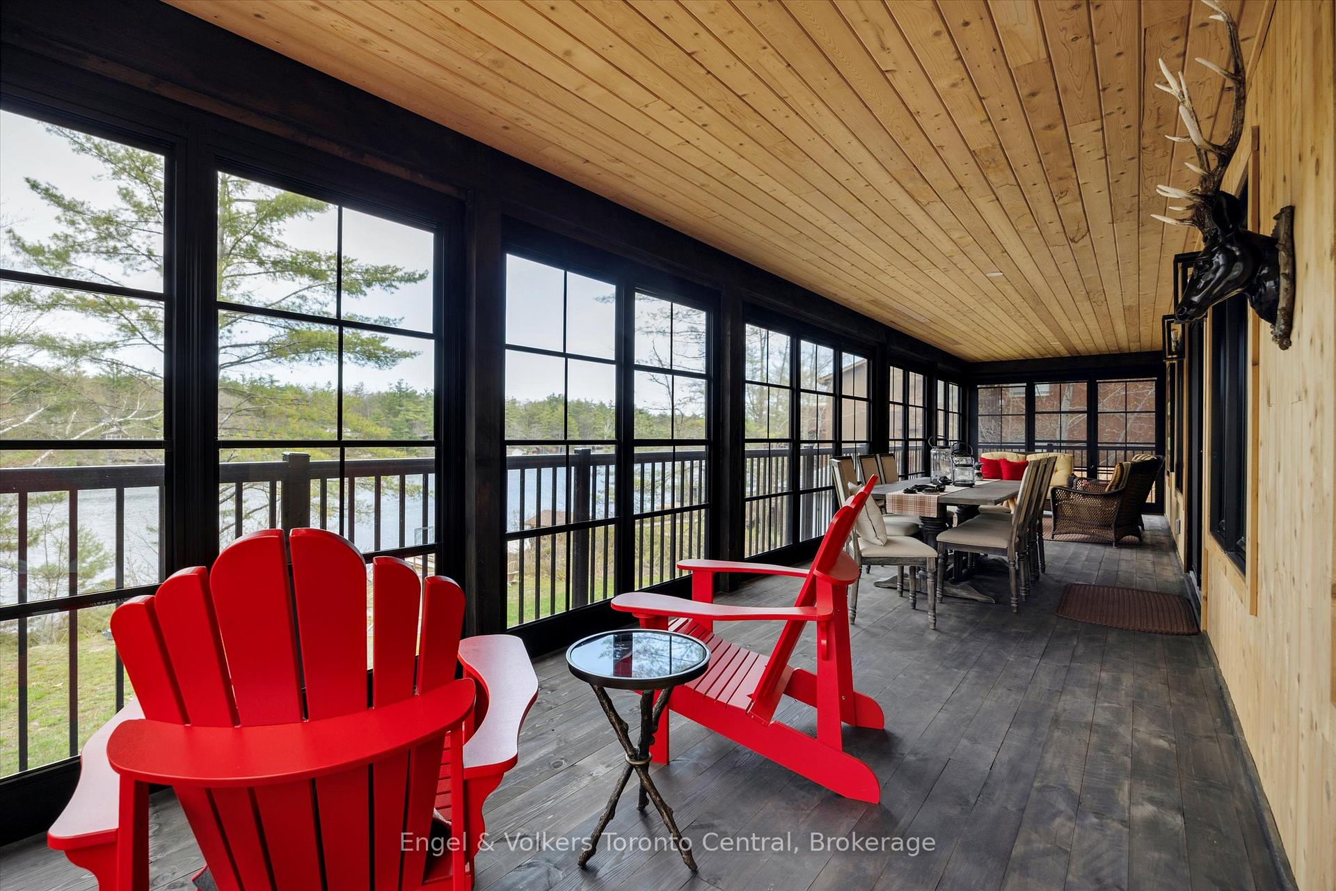 Photo 3 of 57 Pinetree Road, Gravenhurst — HOMEH