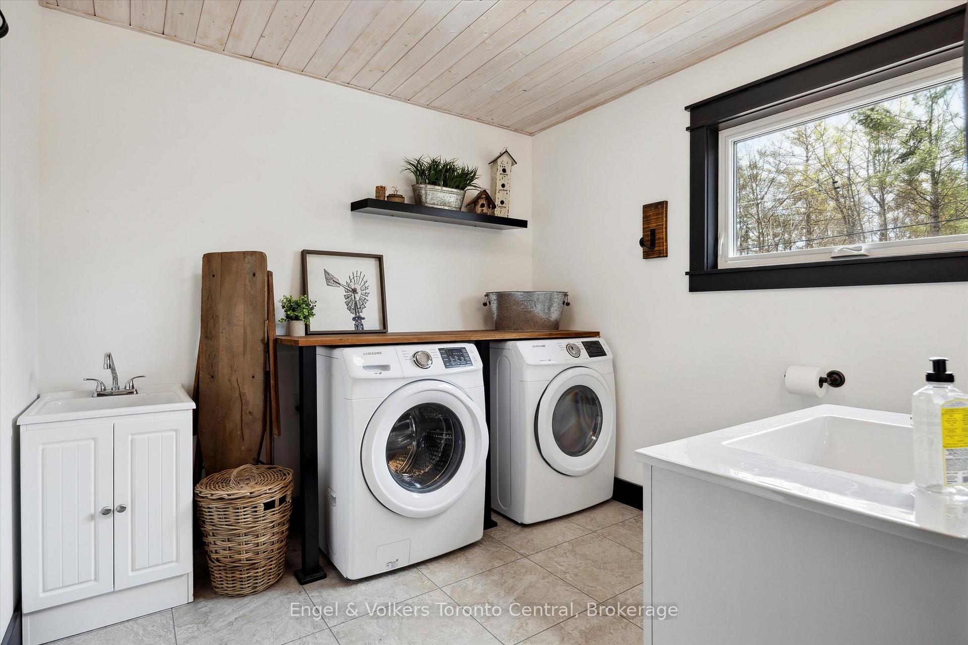 Photo 30 of 57 Pinetree Road, Gravenhurst — HOMEH