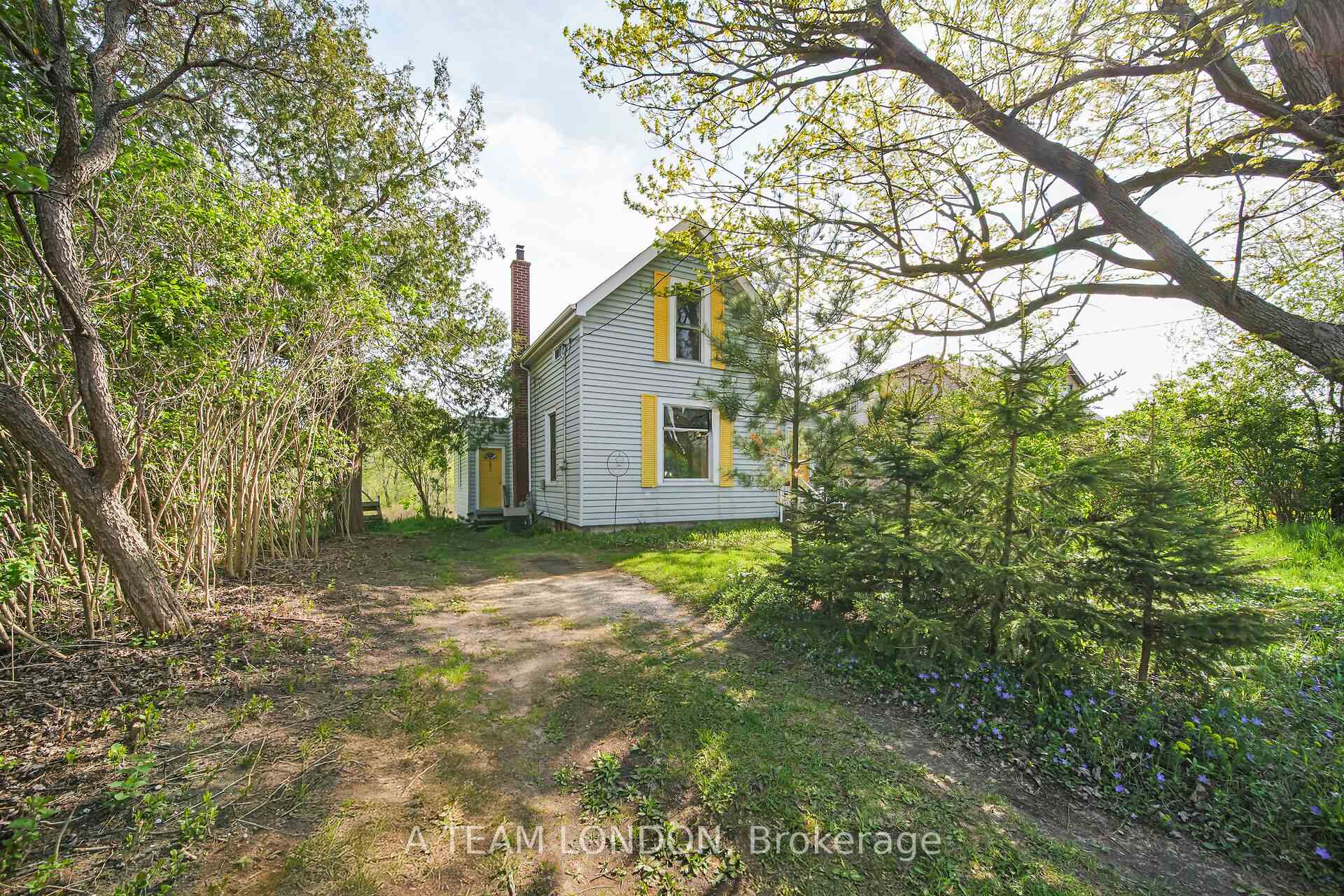 Photo 13 of 19 Norlan Avenue, London, East O — HOMEH