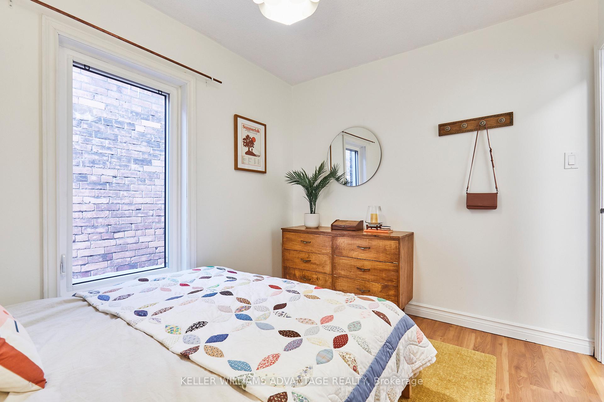 Photo 11 of 17 Cumberland Avenue, Hamilton, St. Clair — HOMEH