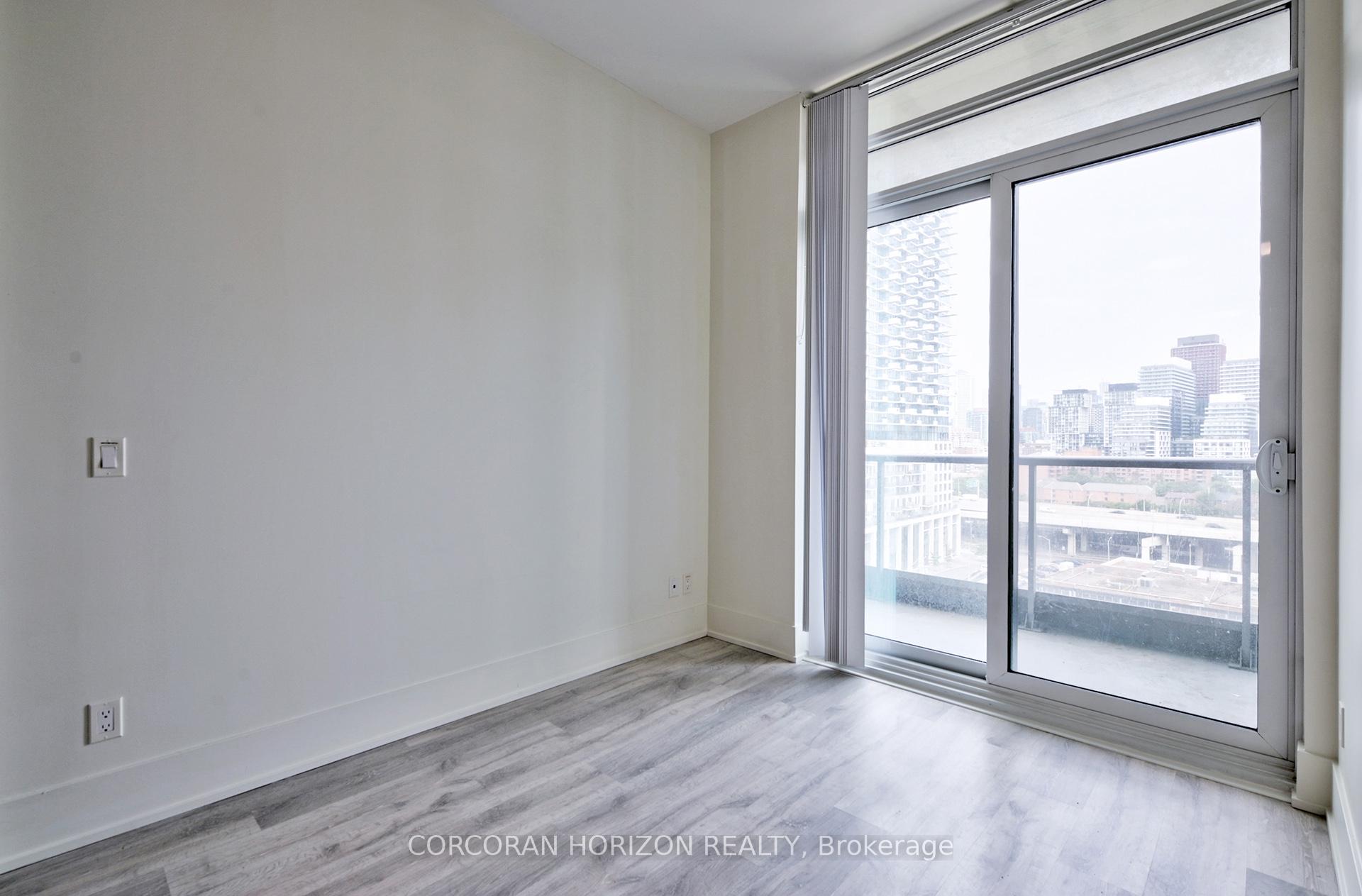 Photo 10 of Unit PH26, 1 Edgewater Drive, Toronto, Waterfront Communities — HOMEH