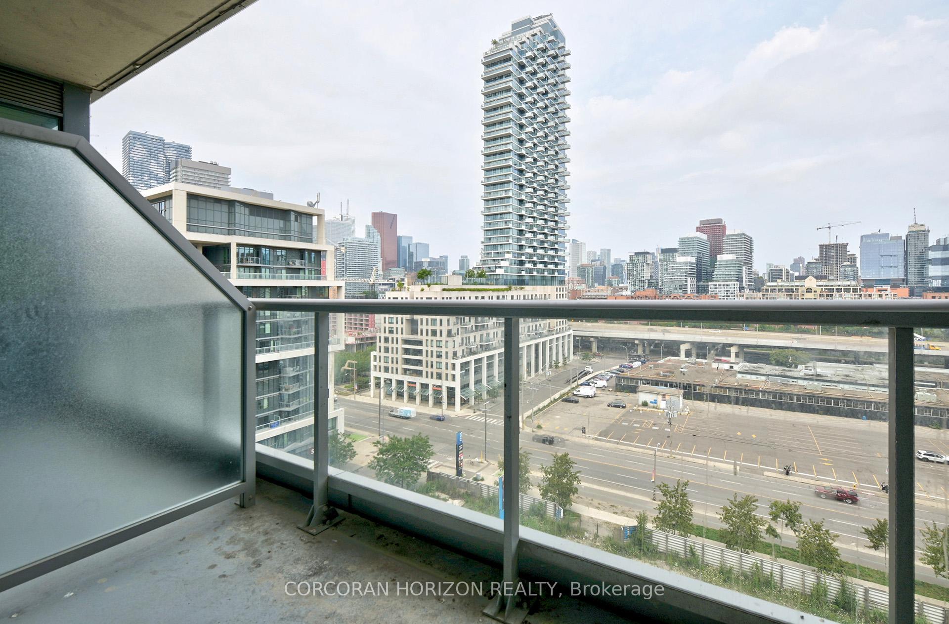 Photo 17 of Unit PH26, 1 Edgewater Drive, Toronto, Waterfront Communities — HOMEH