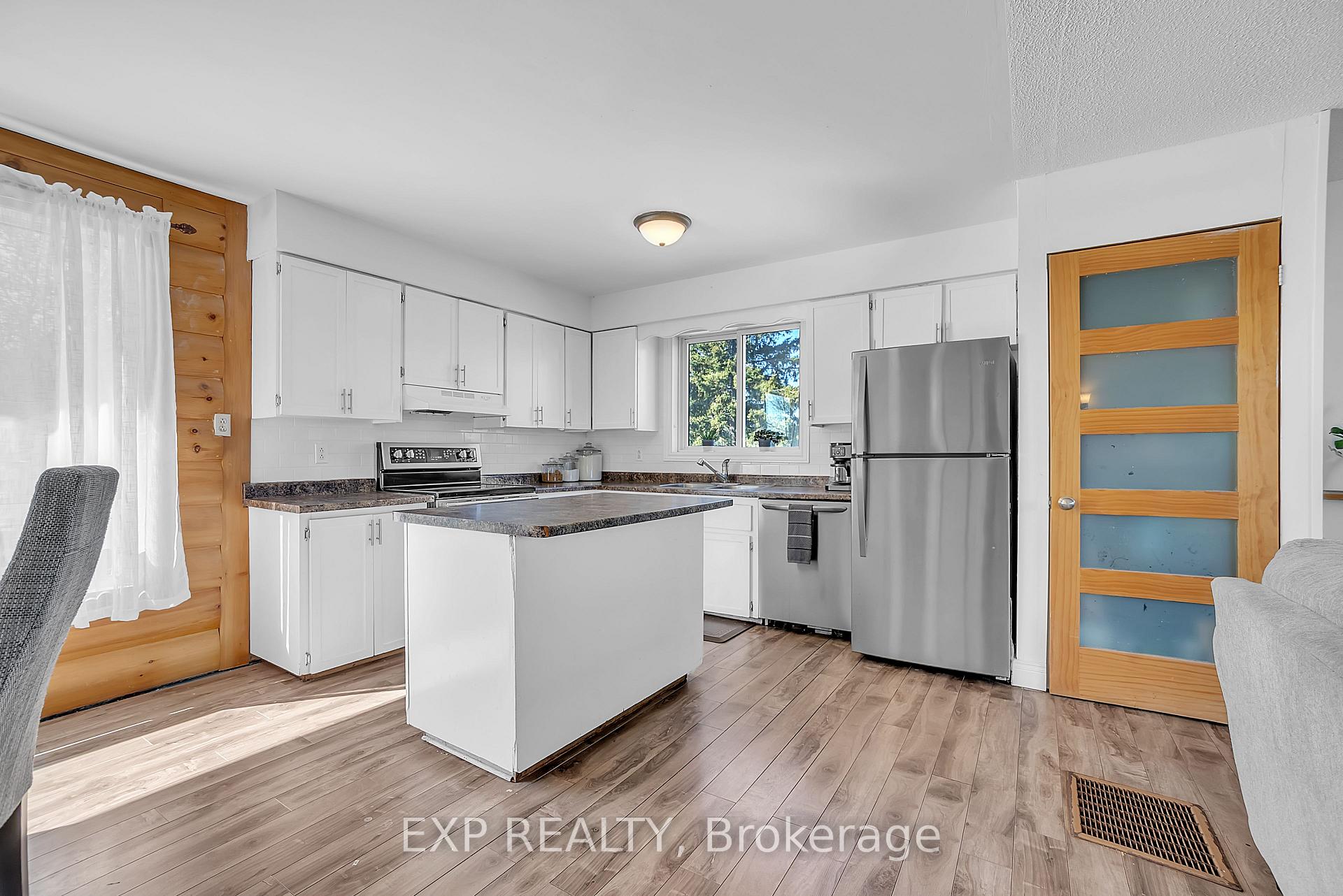 Photo 3 of 2269 Ben Gill Road, Prince Edward County, Sophiasburg Ward — HOMEH