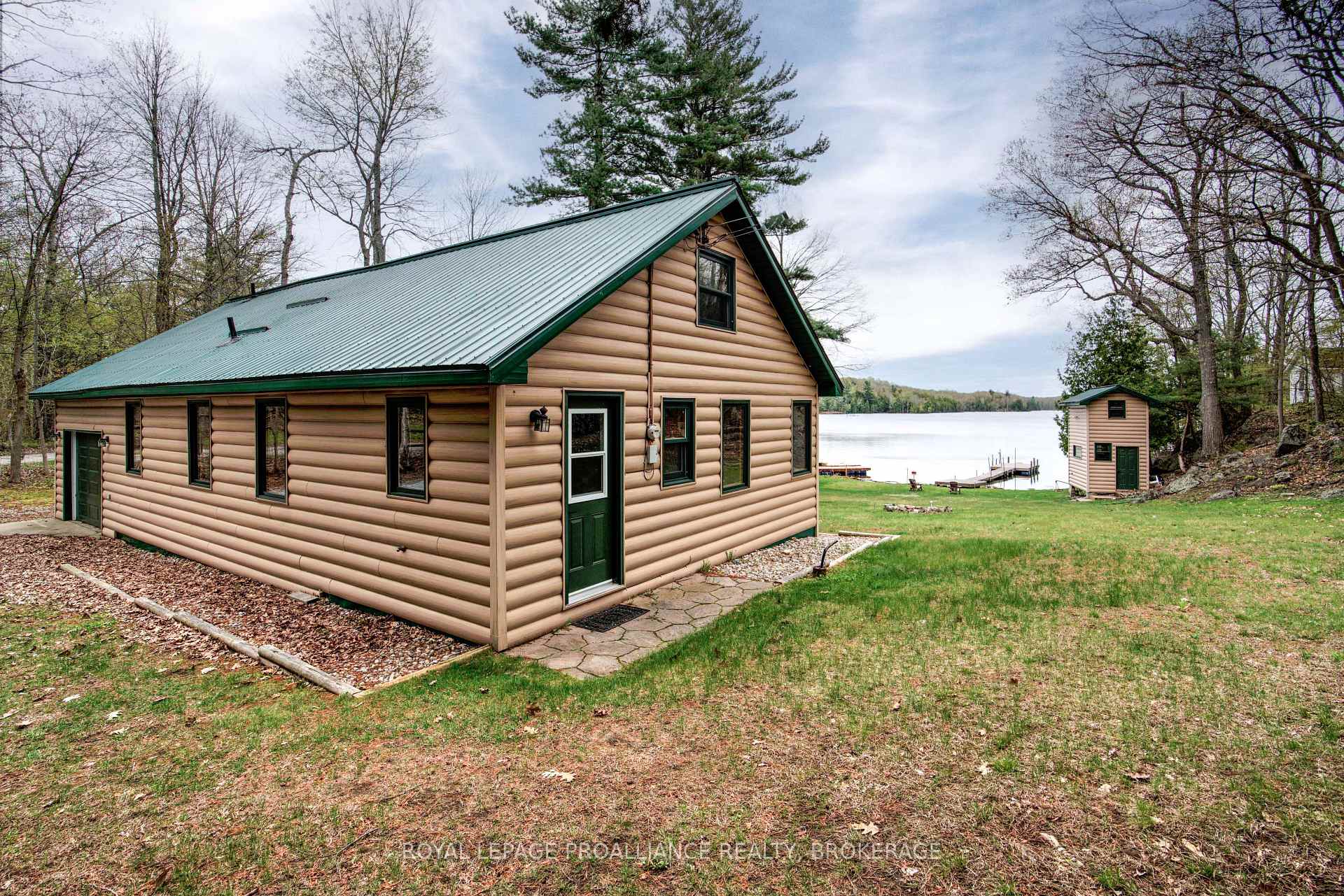 Photo 4 of 1 Colescott Lane, Frontenac, Frontenac South — HOMEH
