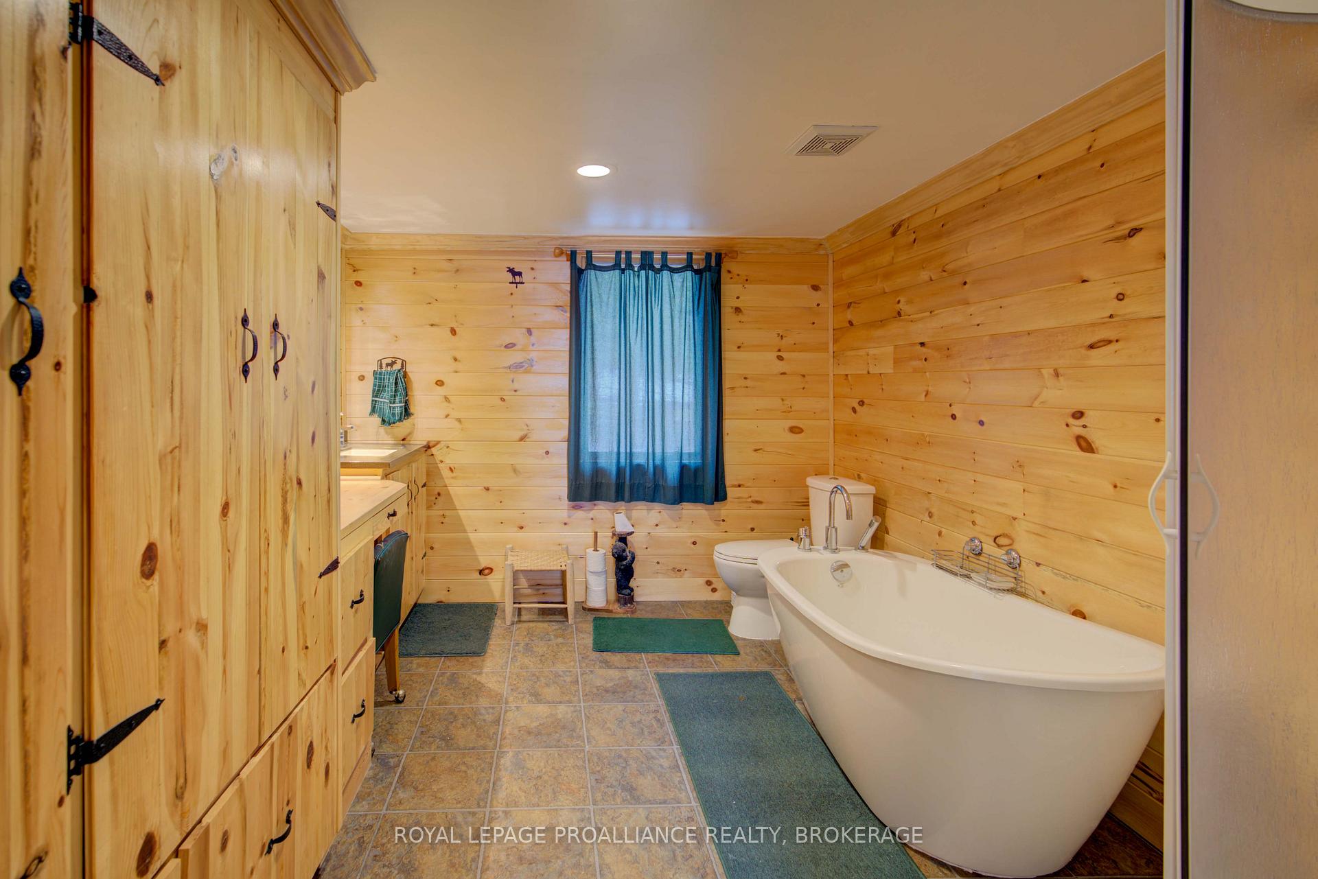 Photo 16 of 1 Colescott Lane, Frontenac, Frontenac South — HOMEH