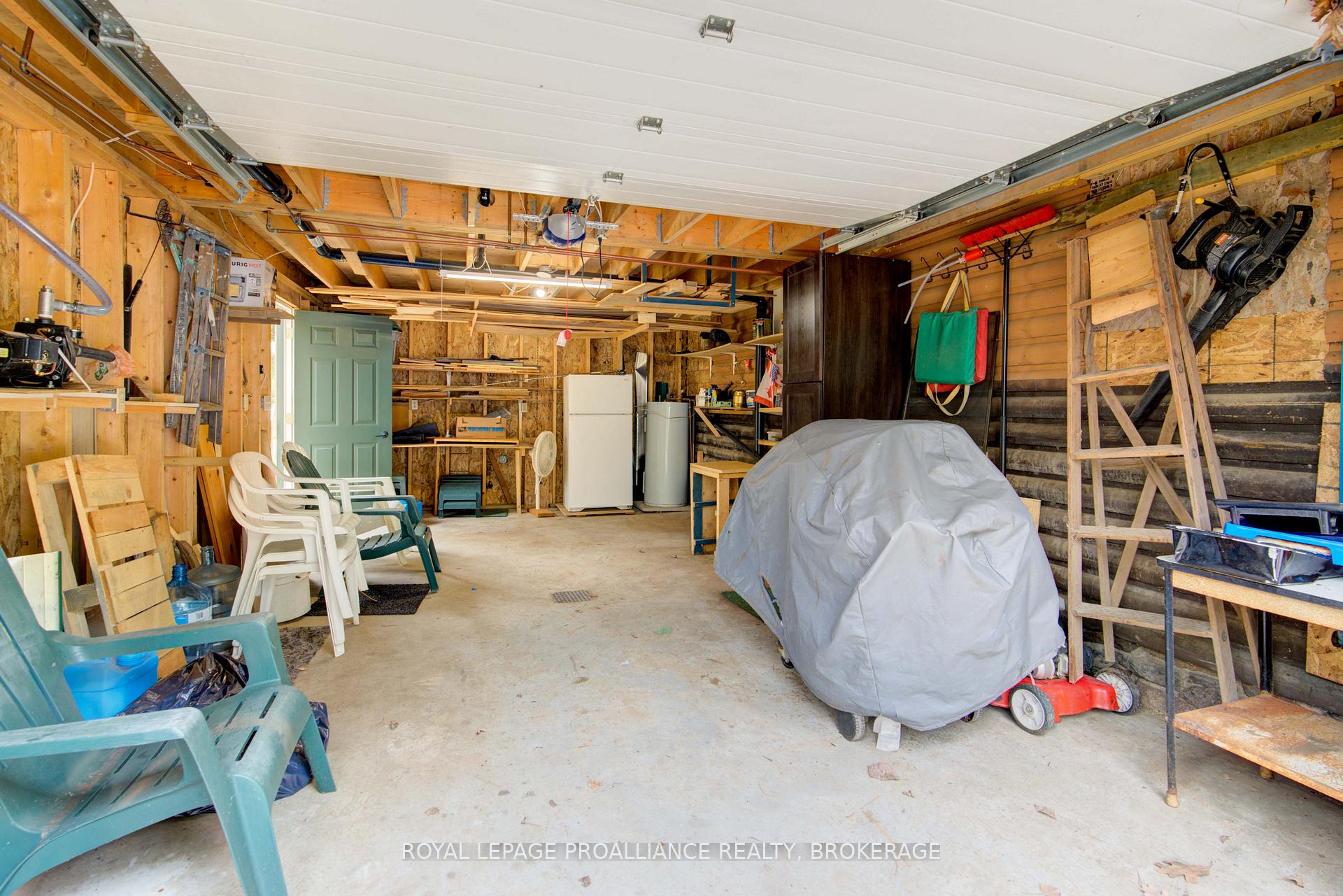 Photo 36 of 1 Colescott Lane, Frontenac, Frontenac South — HOMEH
