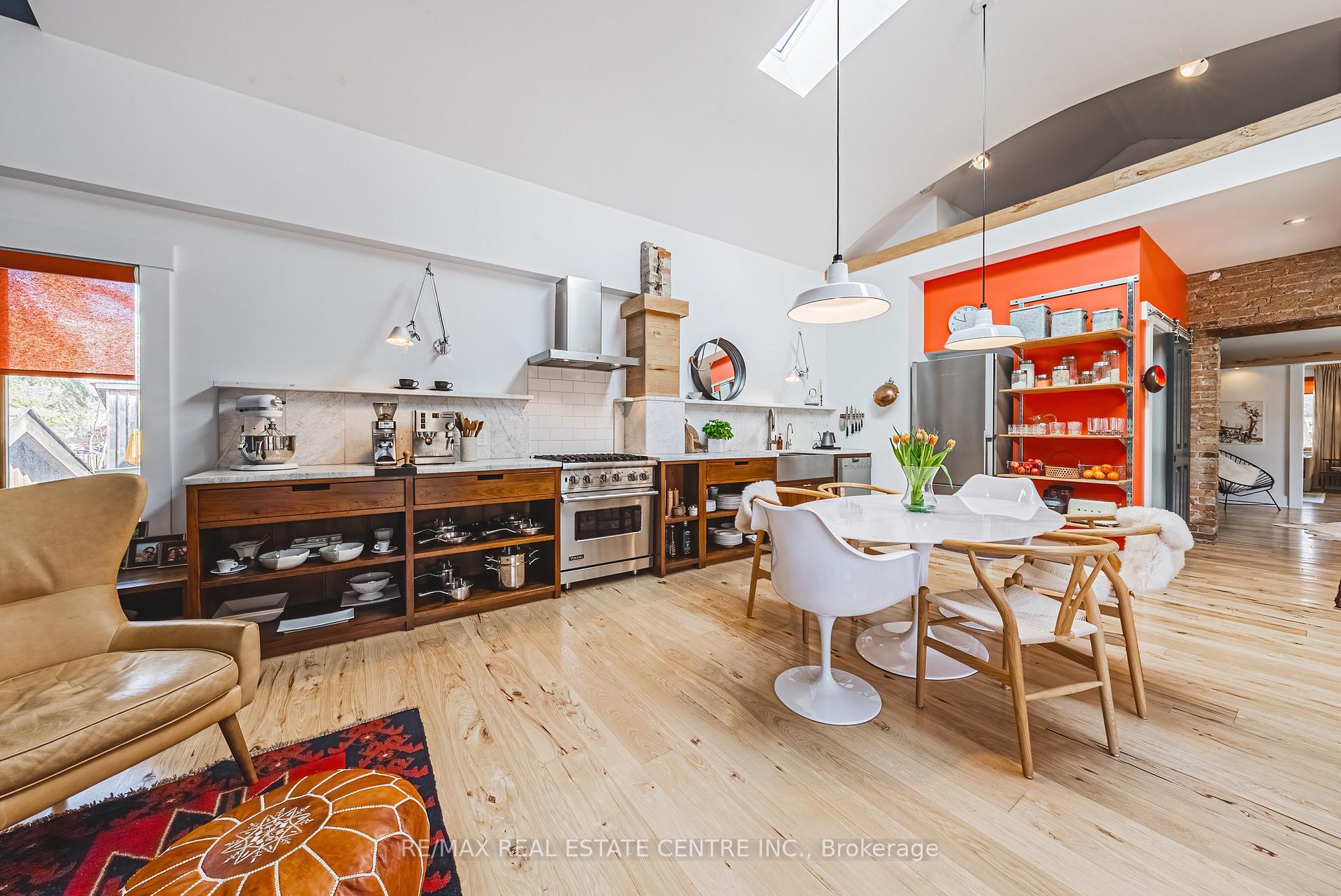 Photo 15 of 48 George Street, Waterloo, Uptown Waterloo/North Ward — HOMEH